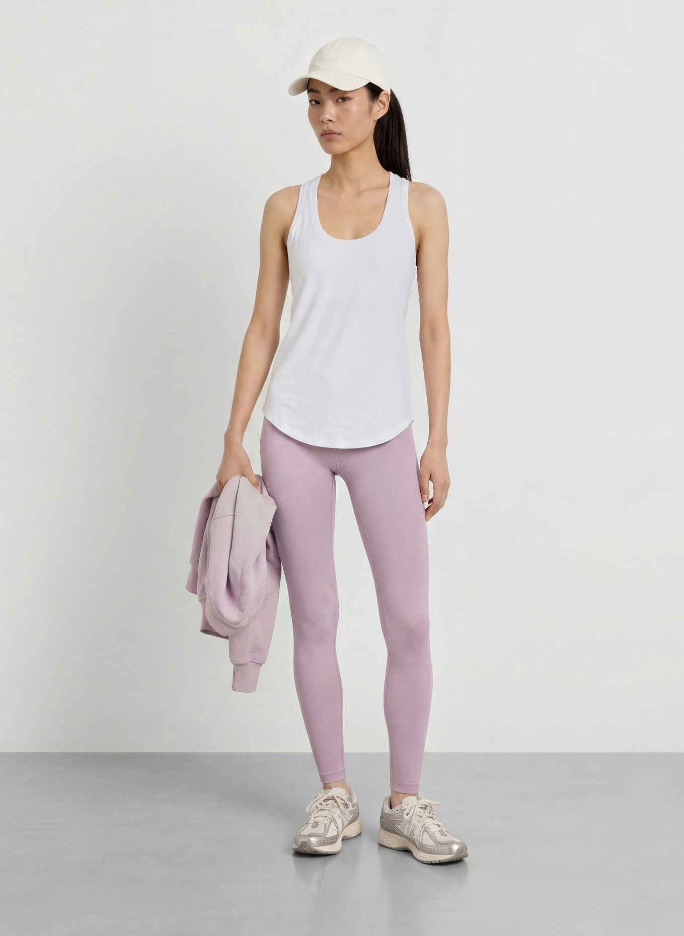 lululemon Tank Top LOVE: WEISS
