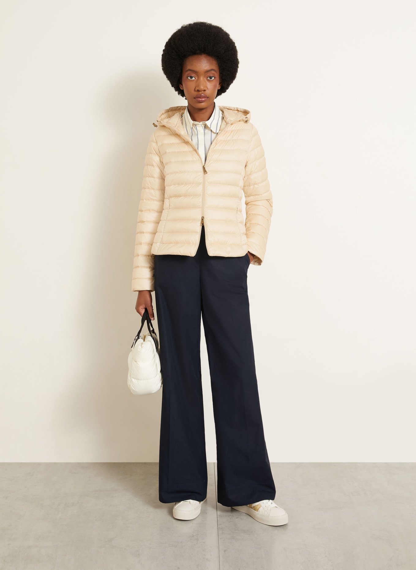 MONCLER Lightweight donsjas IGELHOOD: BEIGE