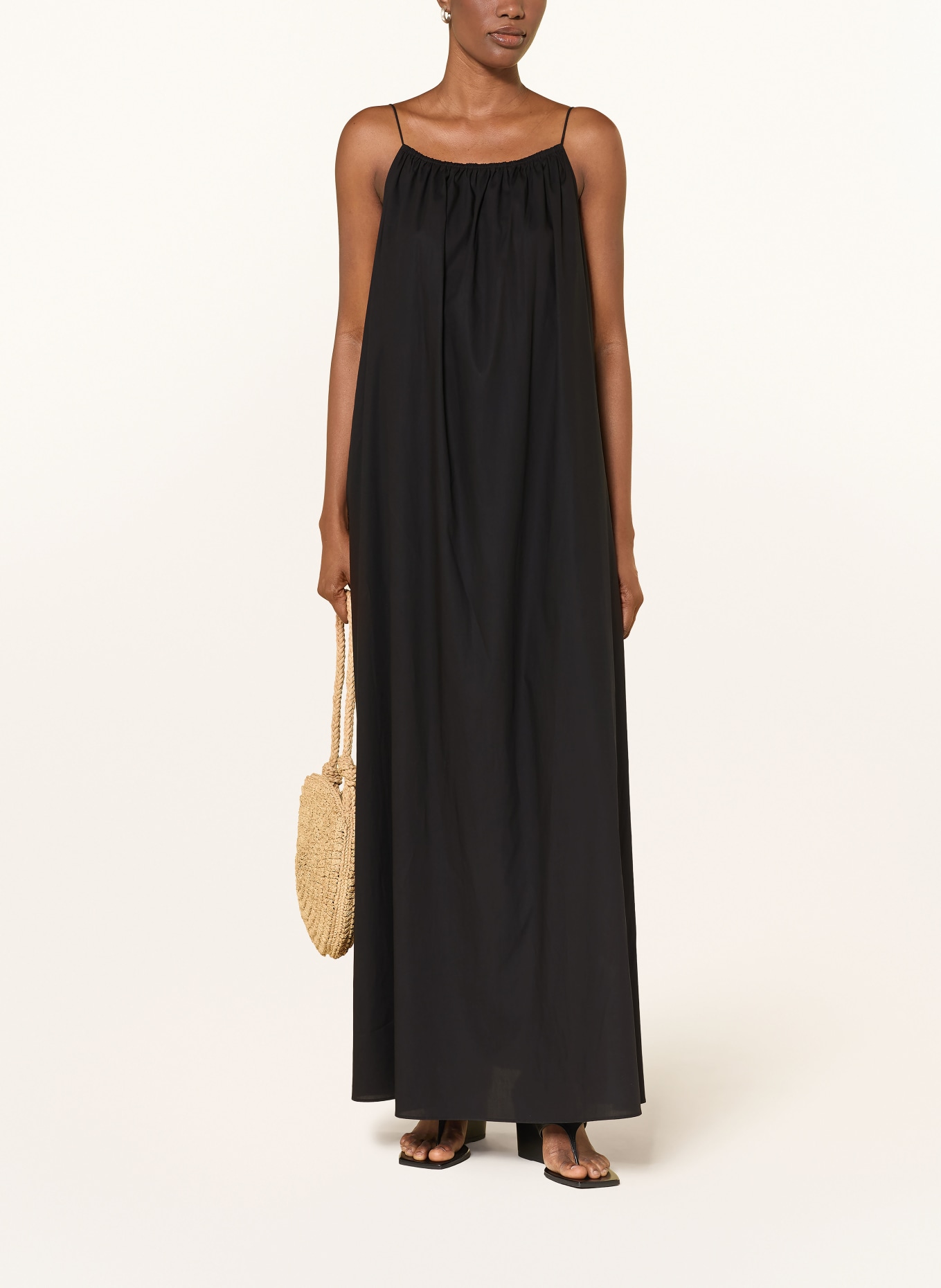 ARKET Strandkleid: SCHWARZ