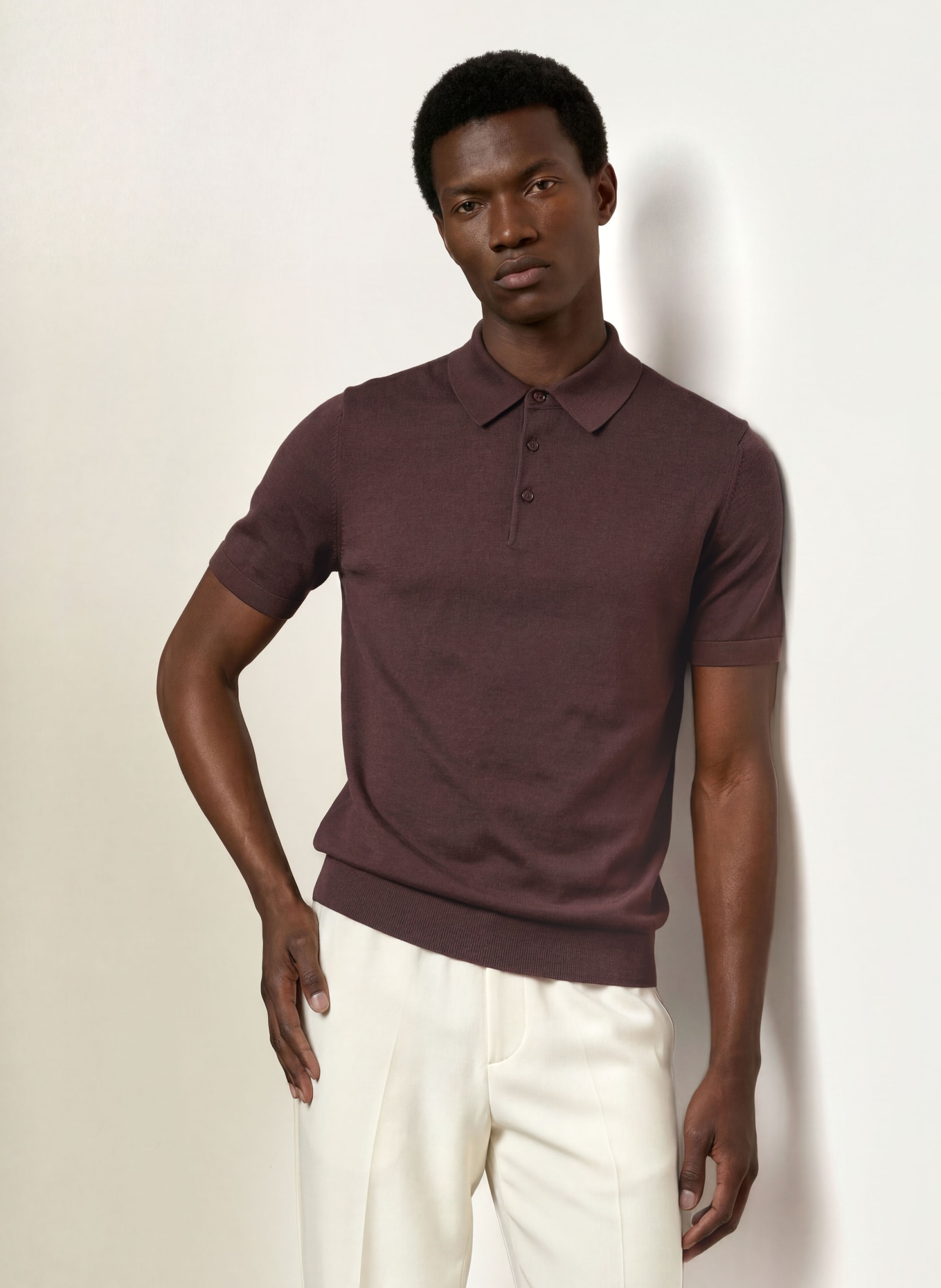 SANDRO Strick-Poloshirt mit Seide: DUNKELBRAUN