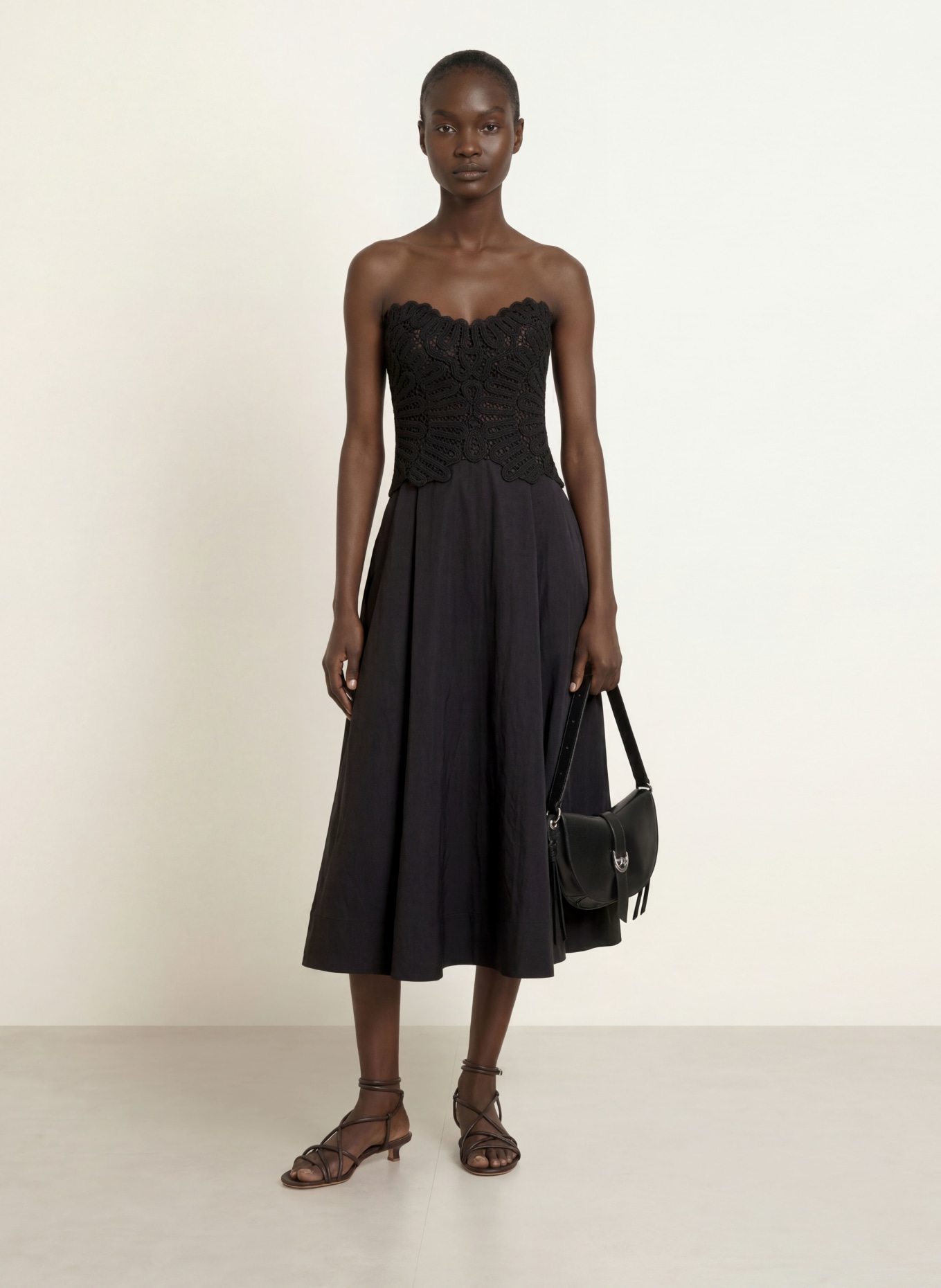ba&sh Off-Shoulder-Kleid PRAINA im Materialmix: SCHWARZ