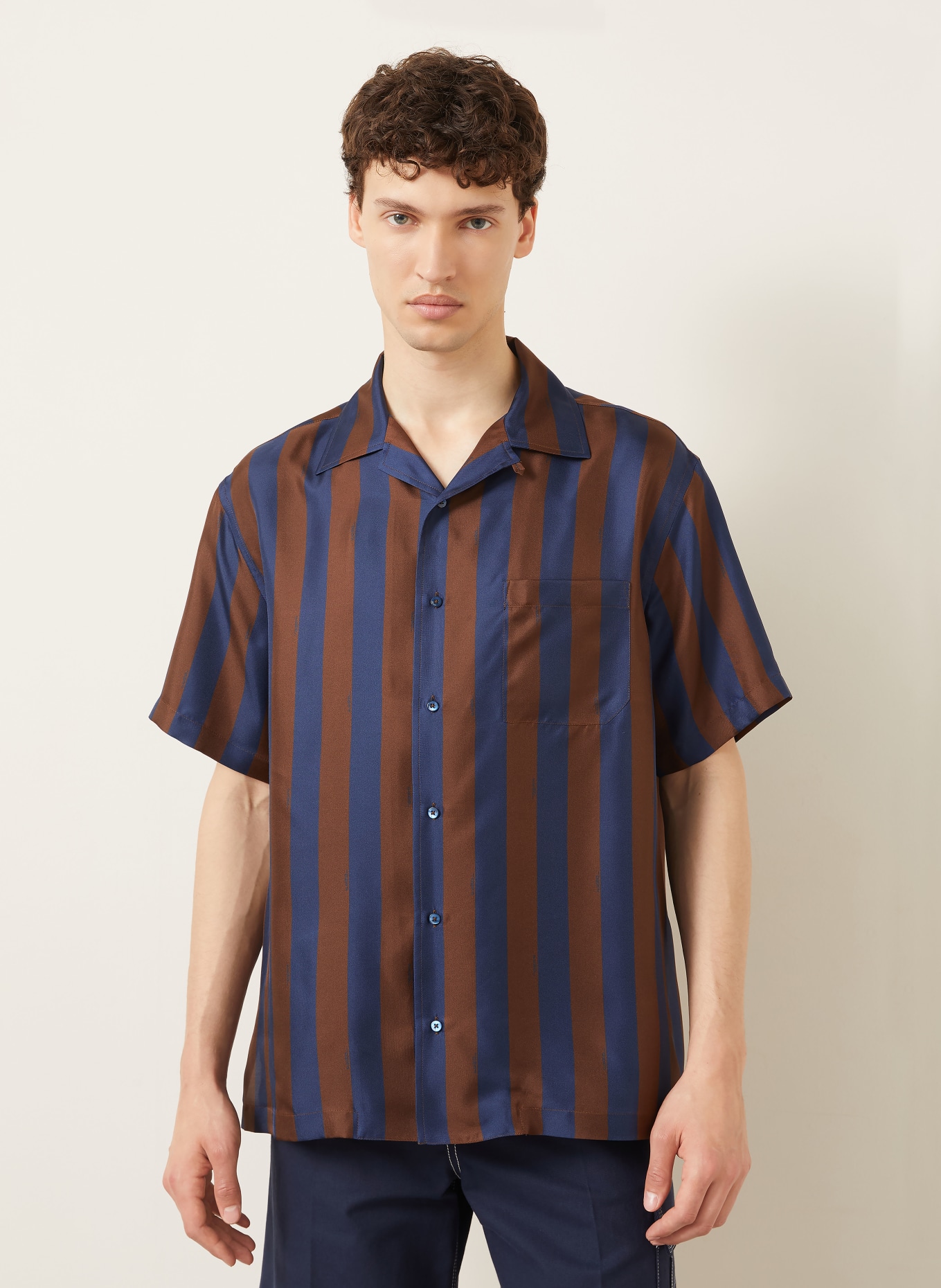 FENDI Resorthemd Comfort Fit aus Seide: DUNKELBLAU / DUNKELBRAUN