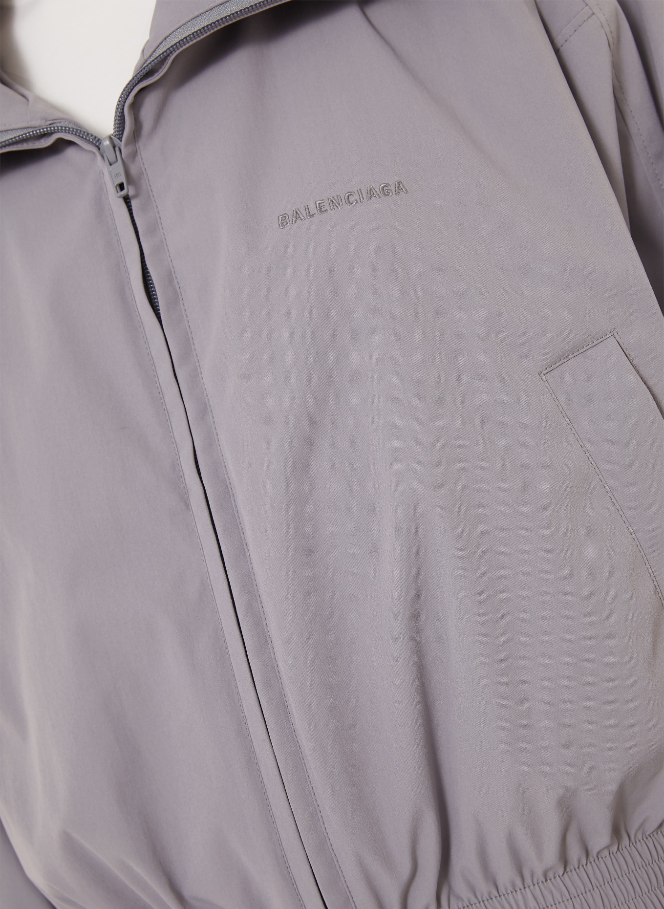 BALENCIAGA Jacke: GRAU