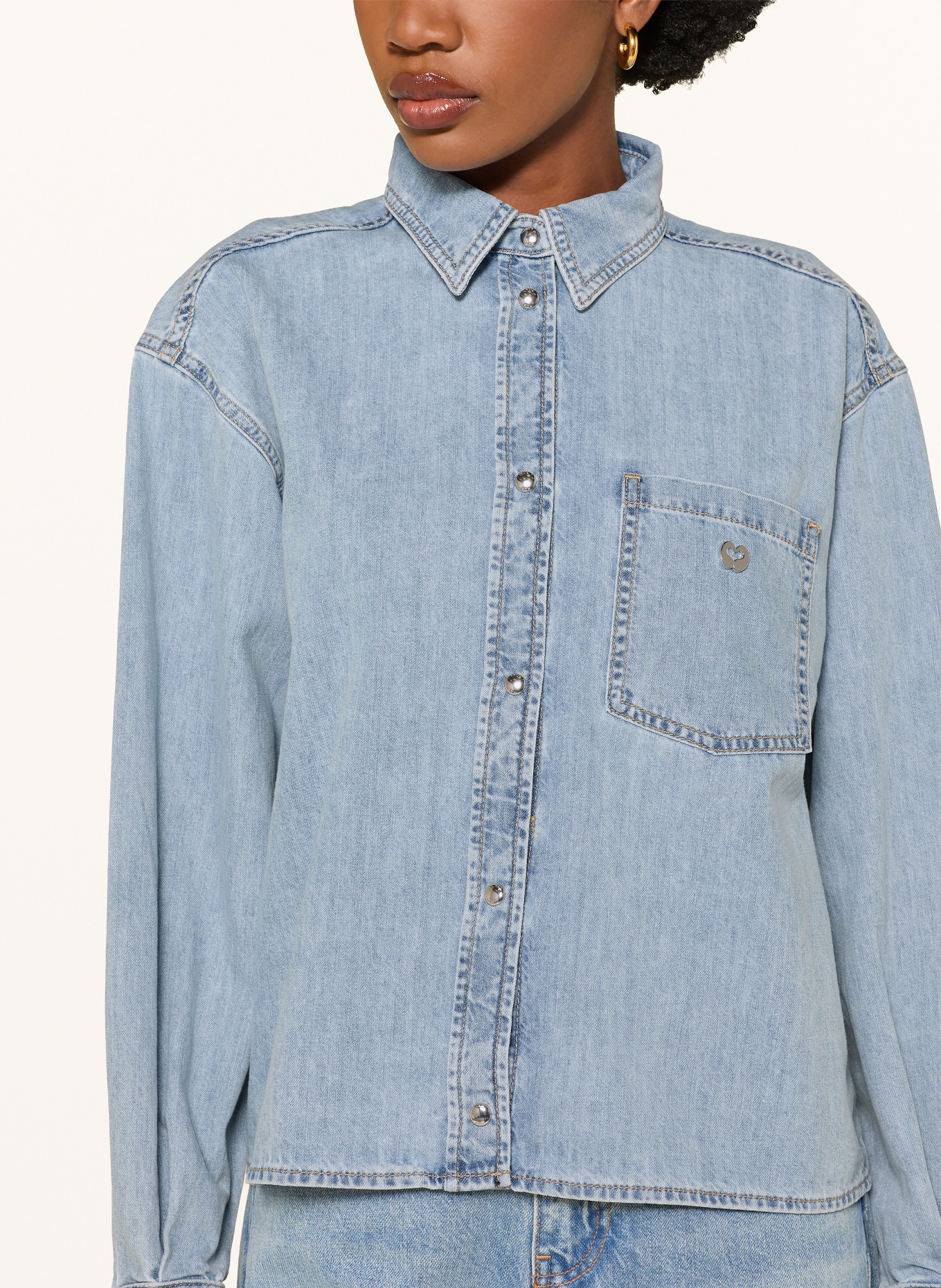 maje Jeansbluse: HELLBLAU