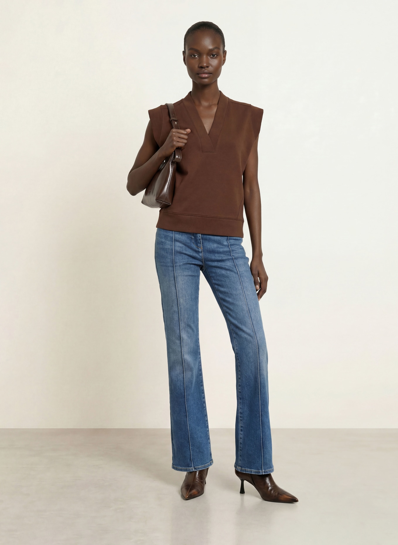 REISS Sweat-shirt WILLA SWEAT: MARRON FONCÉ