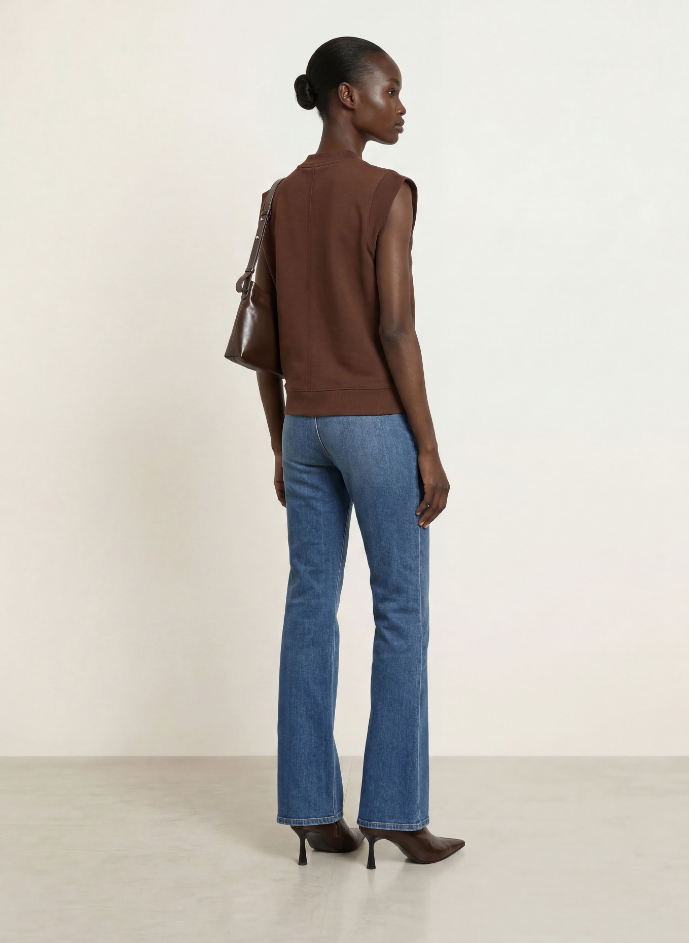 REISS Sweat-shirt WILLA SWEAT: MARRON FONCÉ