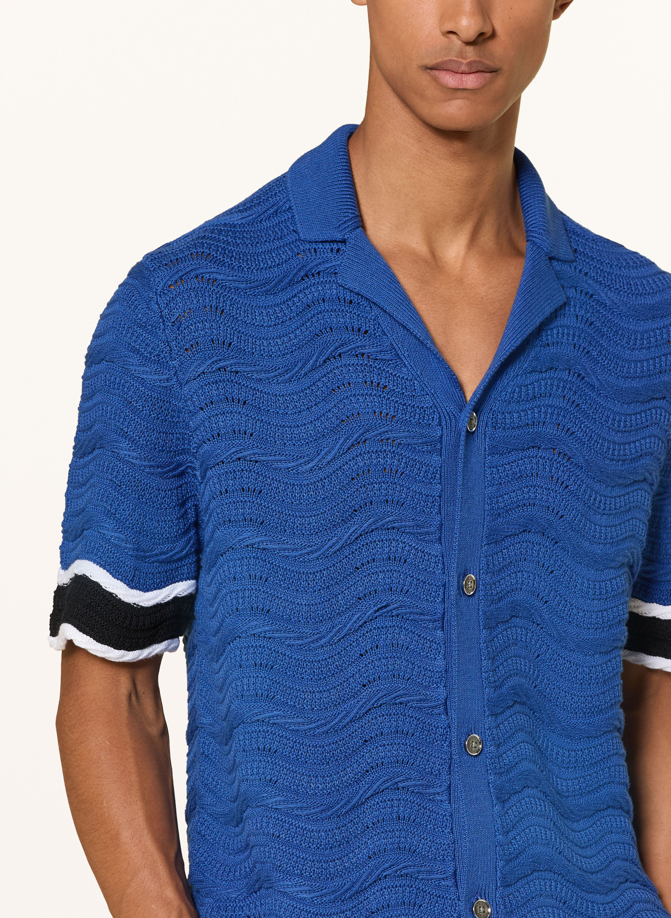REISS Chemise en maille CIRO coupe classique: BLEU / BLANC / NOIR