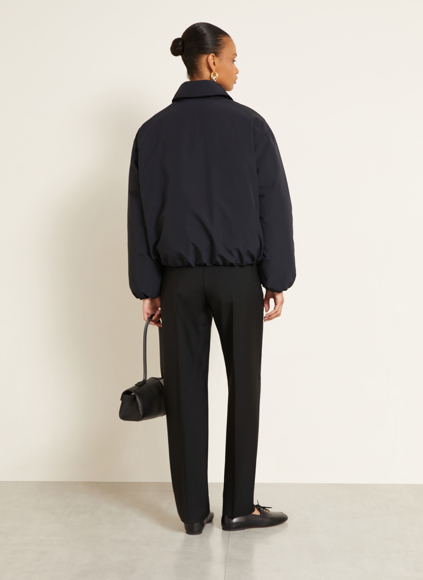 JIL SANDER Péřová bunda: ČERNÁ