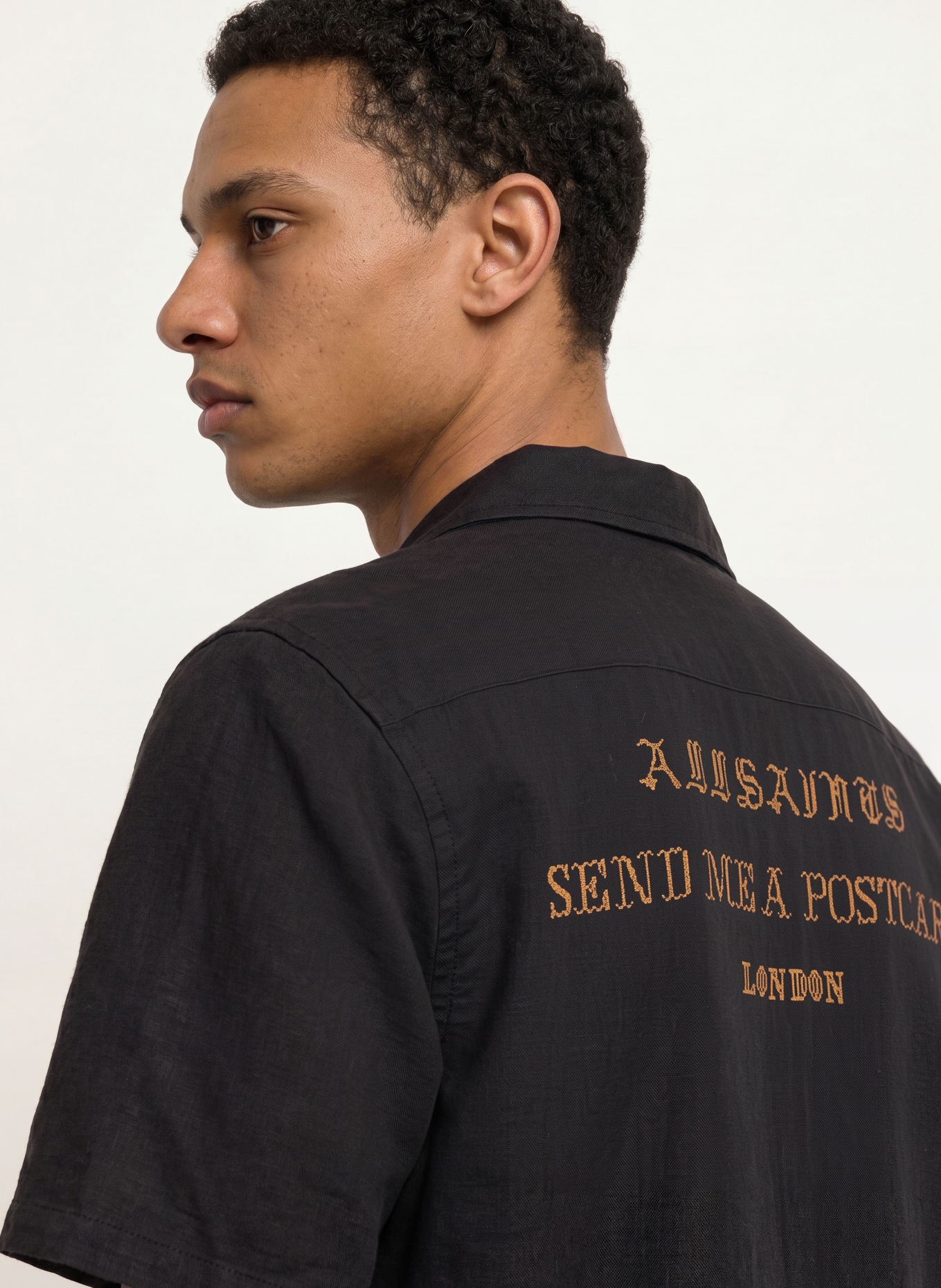 ALLSAINTS Resorthemd DUNLOE Boxy Fit aus Leinen: SCHWARZ / CAMEL