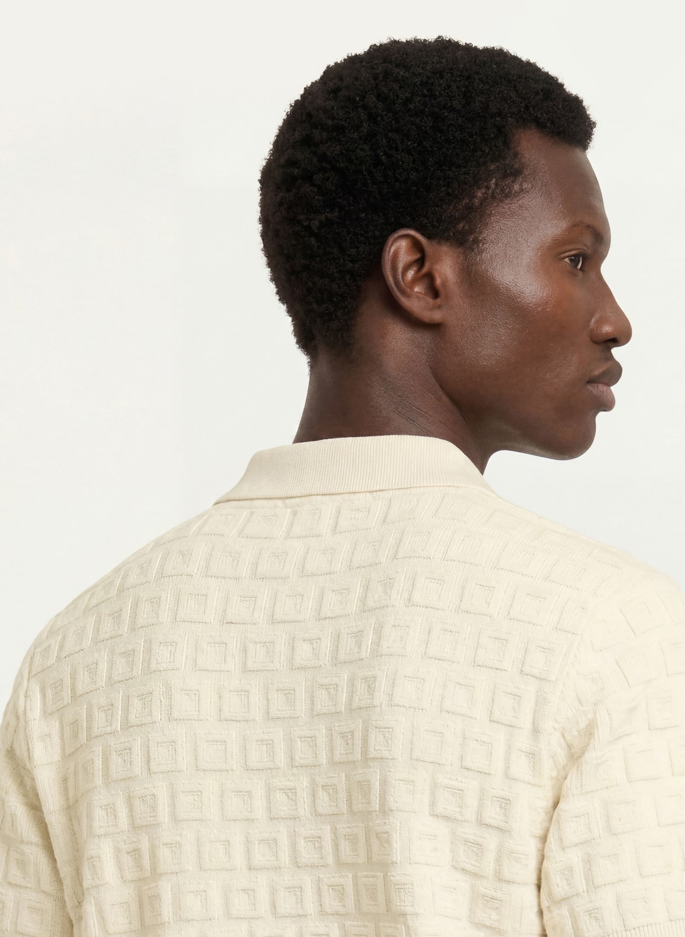 SANDRO Kurzarm-Hemd Comfort Fit: ECRU