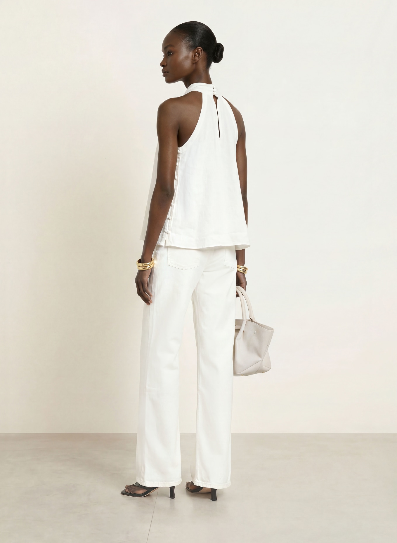 REISS Blusentop ANDI aus Leinen mit Schluppe: WEISS