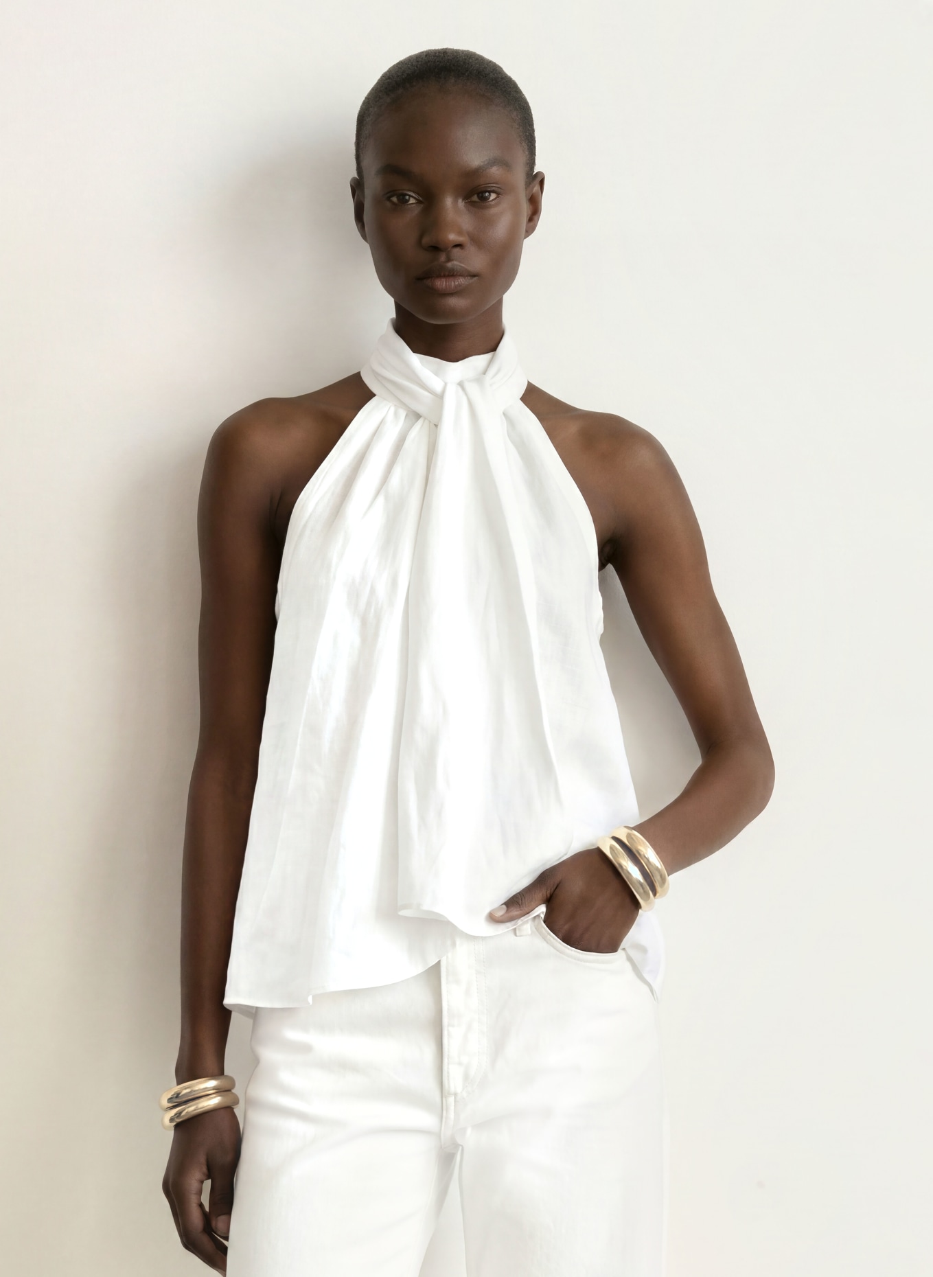 REISS Blusentop ANDI aus Leinen mit Schluppe: WEISS