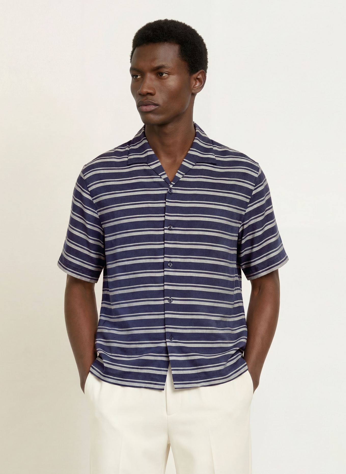 SANDRO Resorthemd Comfort Fit: DUNKELBLAU / SILBER