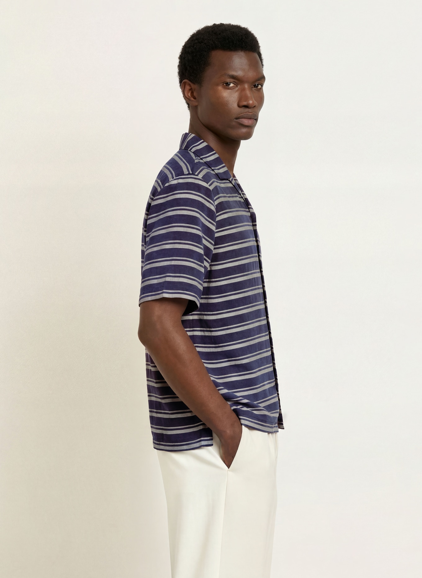 SANDRO Resorthemd Comfort Fit: DUNKELBLAU / SILBER