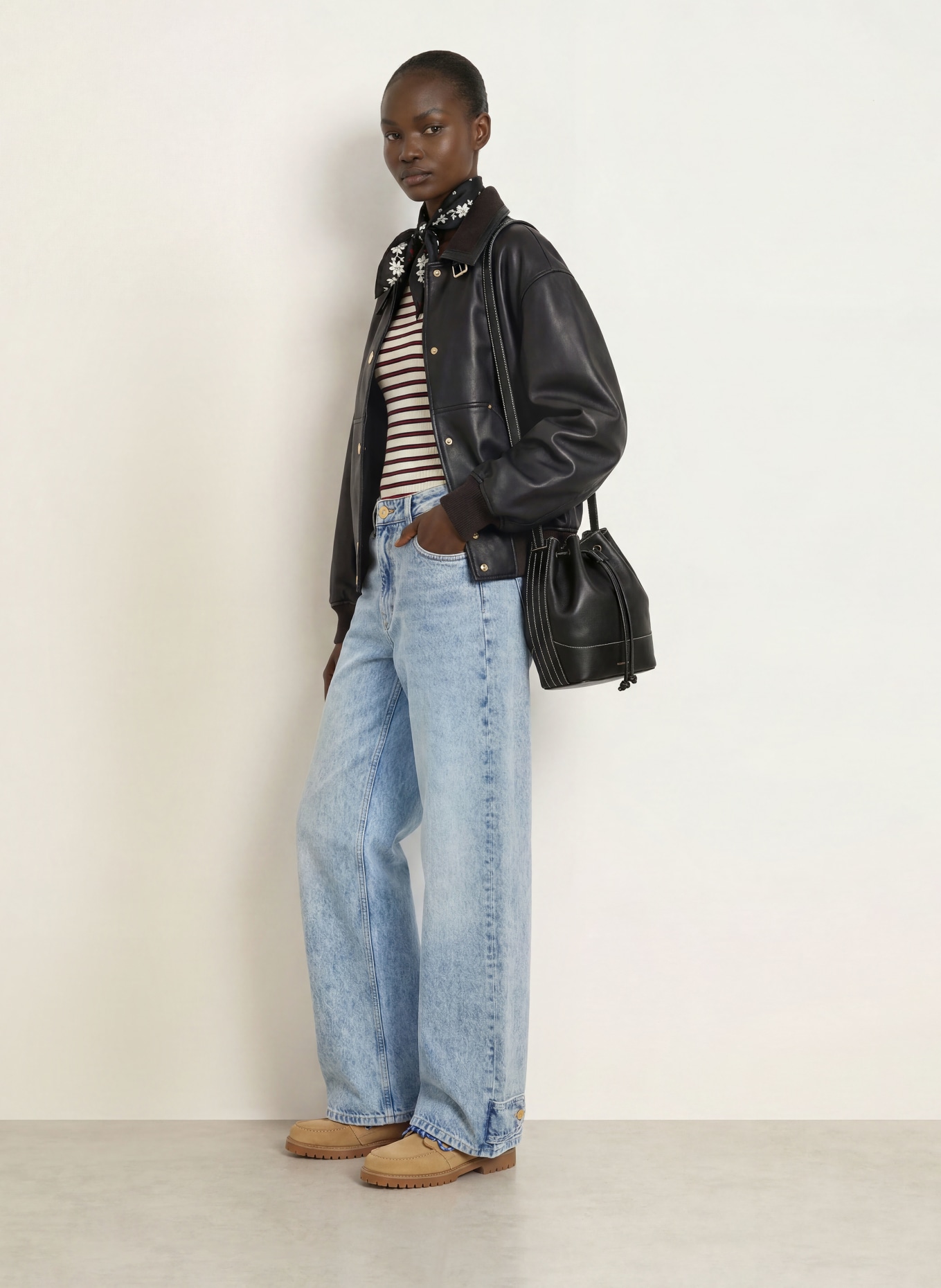 CLAUDIE PIERLOT Lederjacke: SCHWARZ