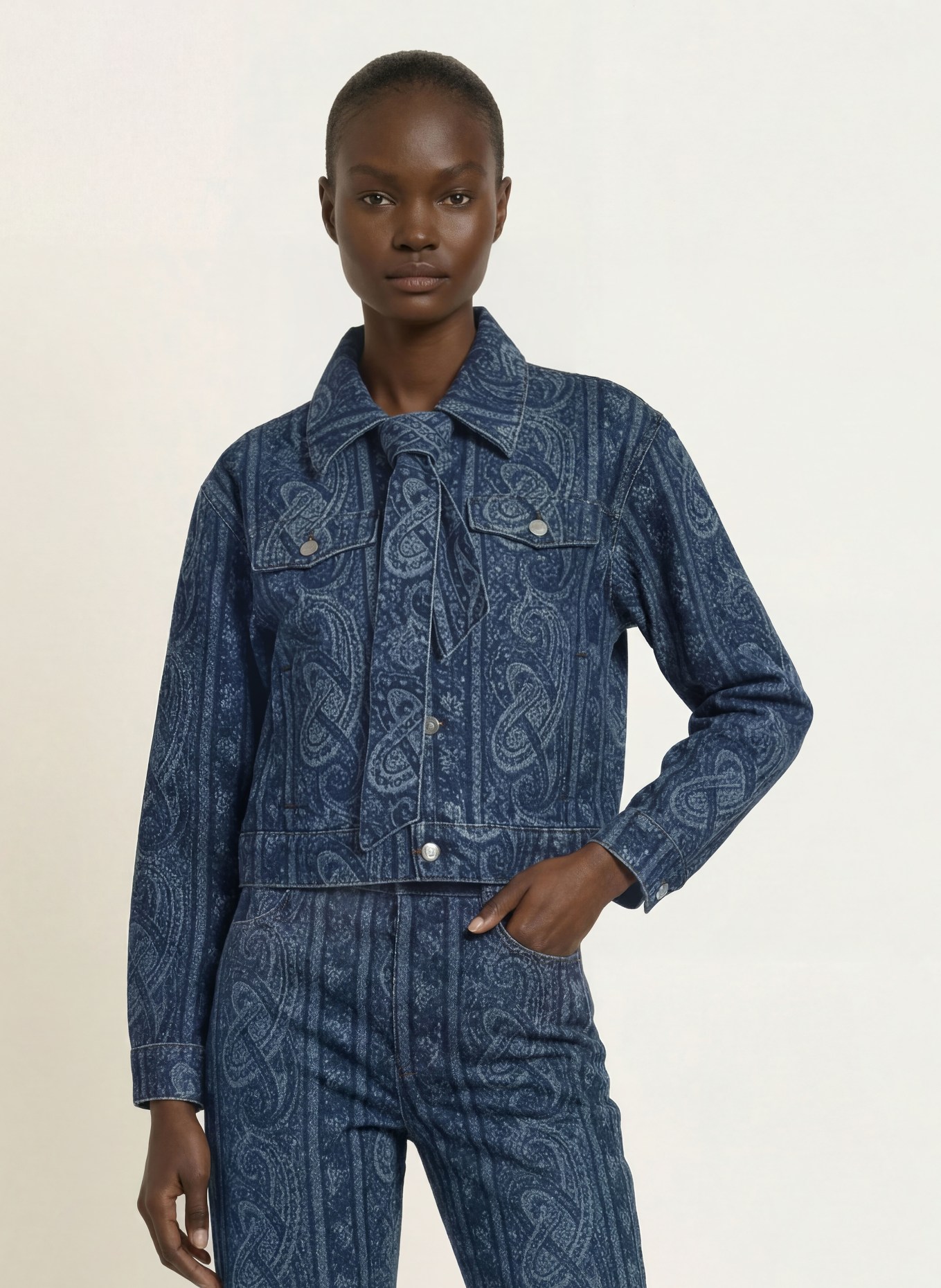 CLAUDIE PIERLOT Jeansjacke: D020 NAVY PRINT