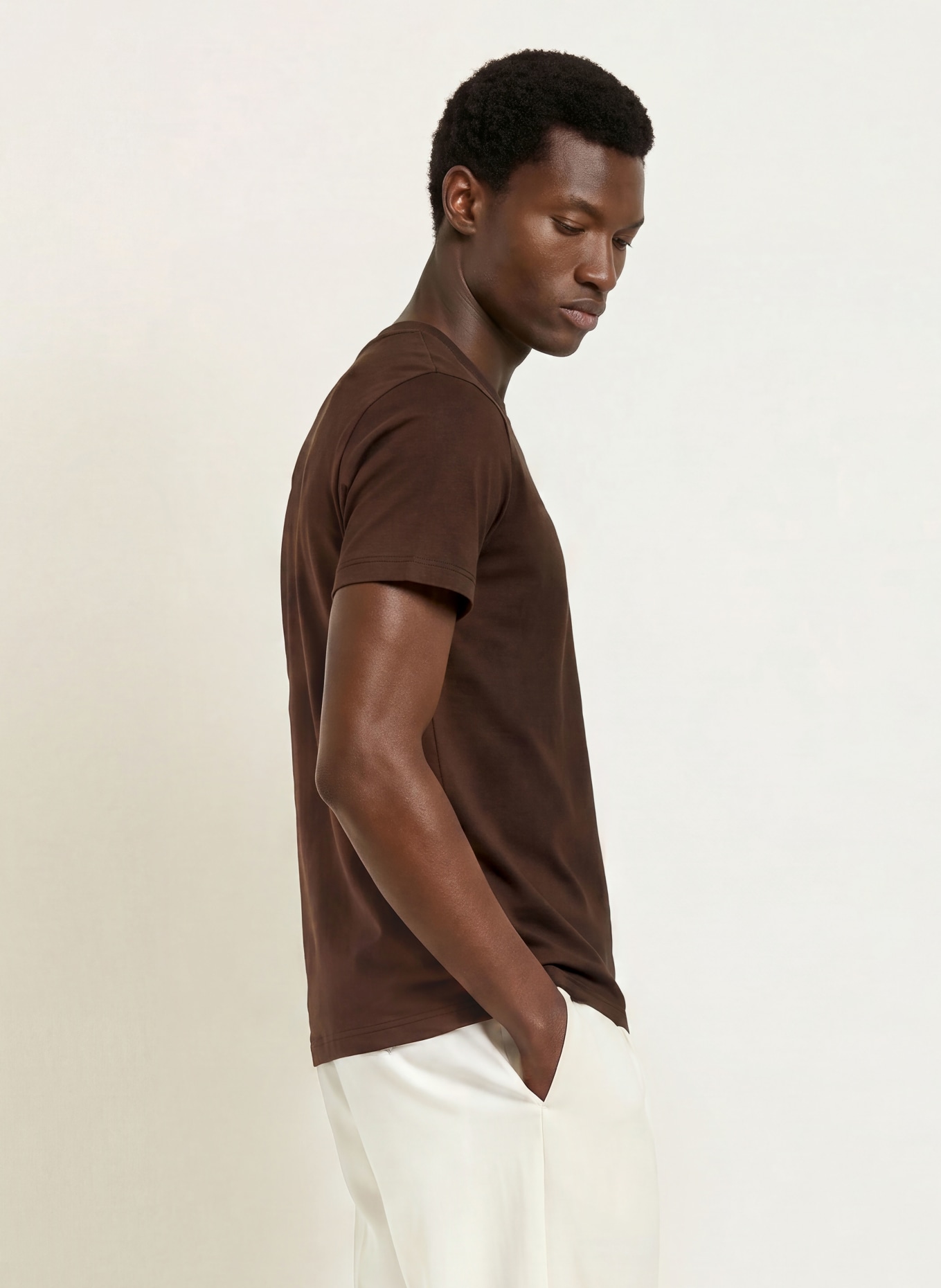 SANDRO T-Shirt: DUNKELBRAUN