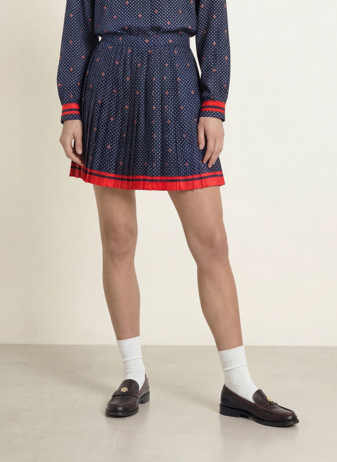CLAUDIE PIERLOT Faltenrock: DUNKELBLAU / BEIGE / ROT