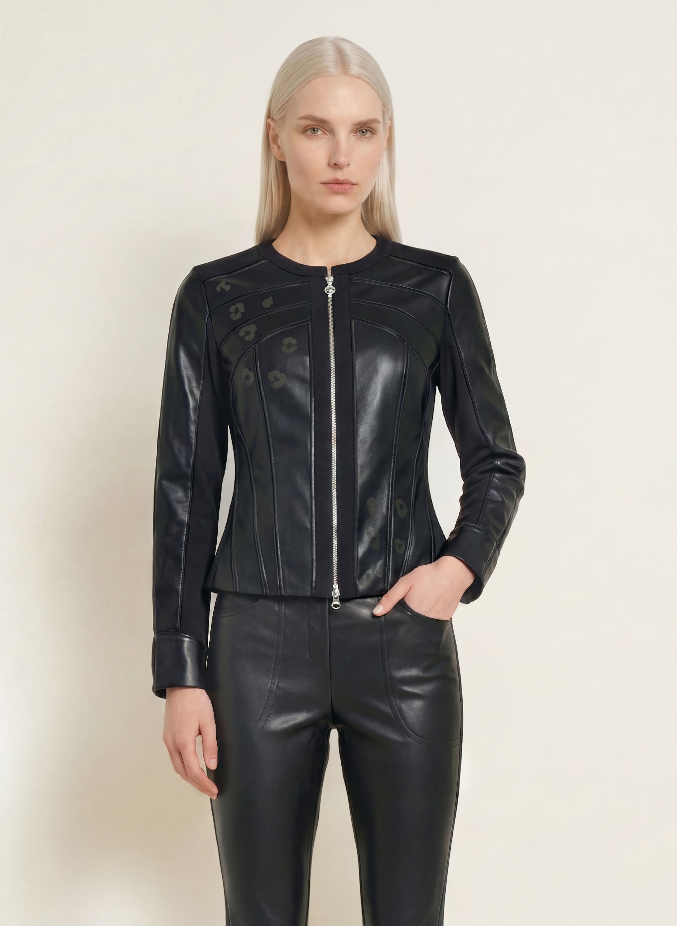 SPORTALM Jacke in Lederoptik: SCHWARZ / GRAU