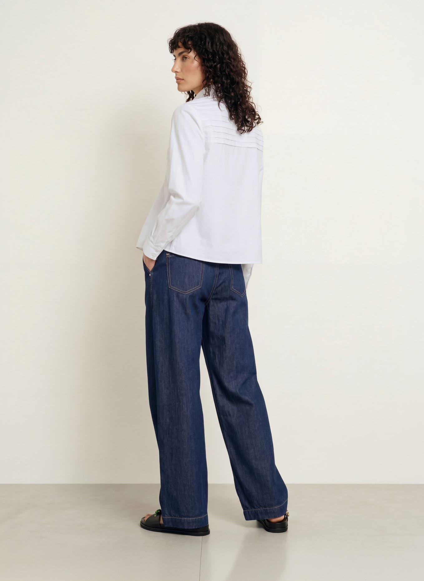 CLAUDIE PIERLOT Blusenshirt mit Volants: WEISS