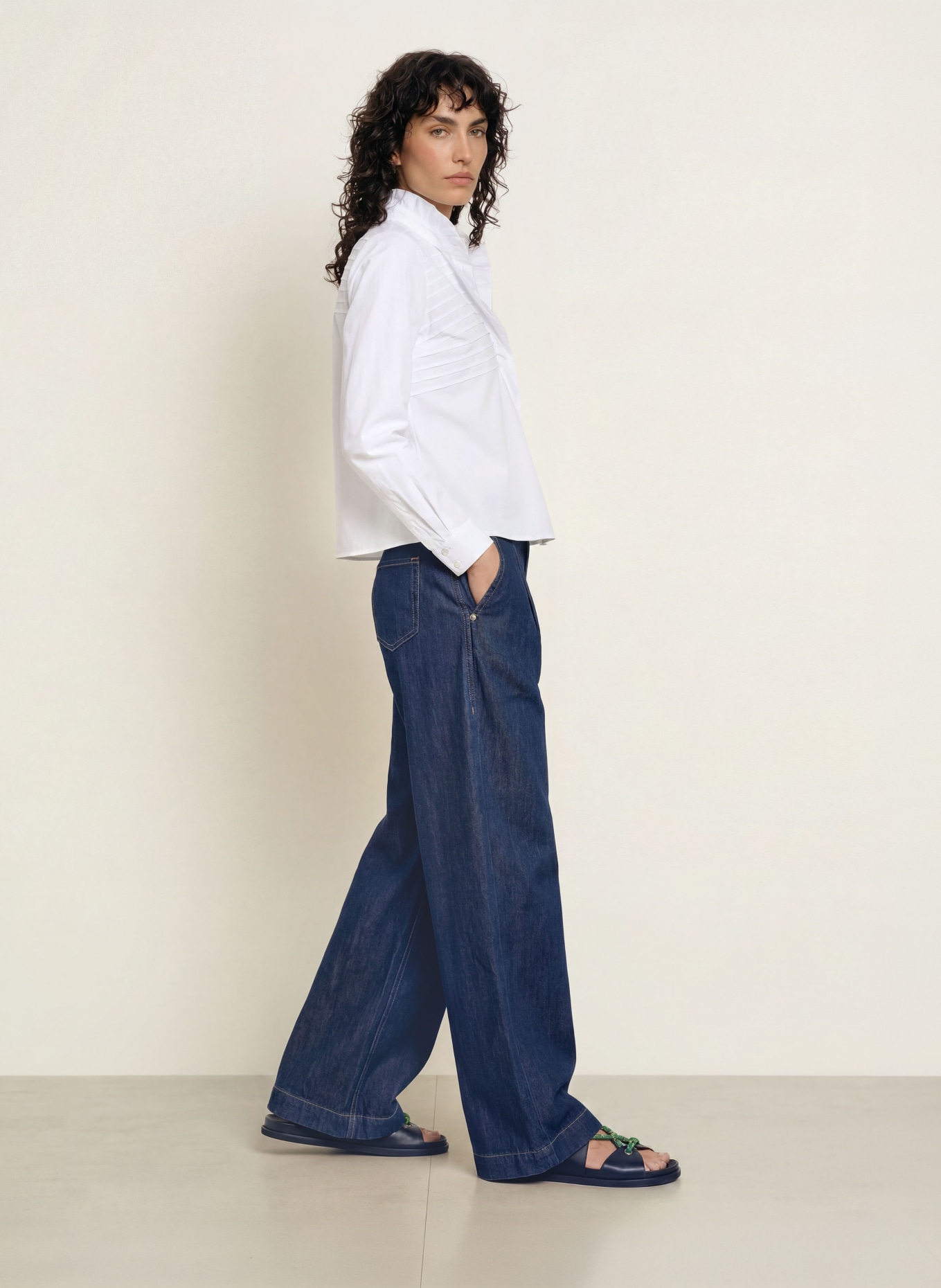 CLAUDIE PIERLOT Blusenshirt mit Volants: WEISS