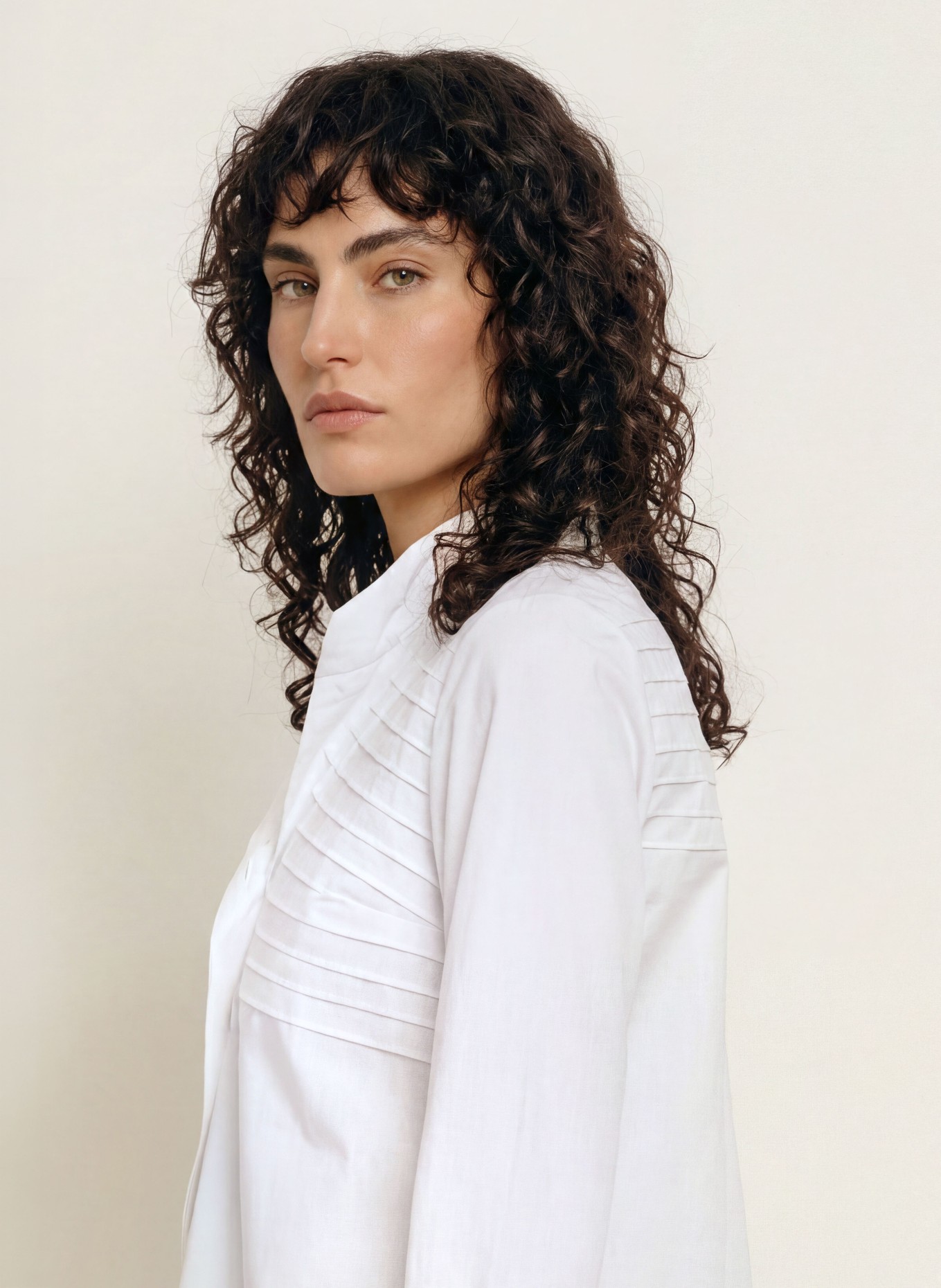 CLAUDIE PIERLOT Blusenshirt mit Volants: WEISS