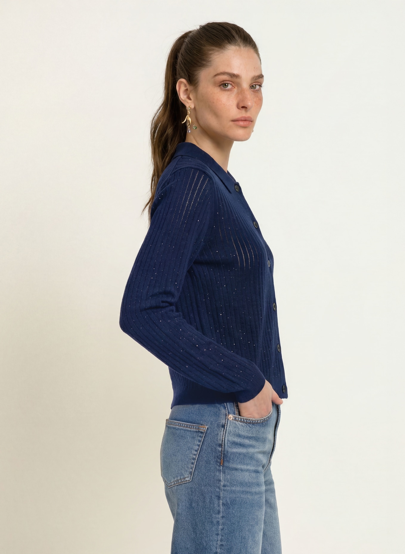 maje Strickjacke mit Schmucksteinen: DUNKELBLAU