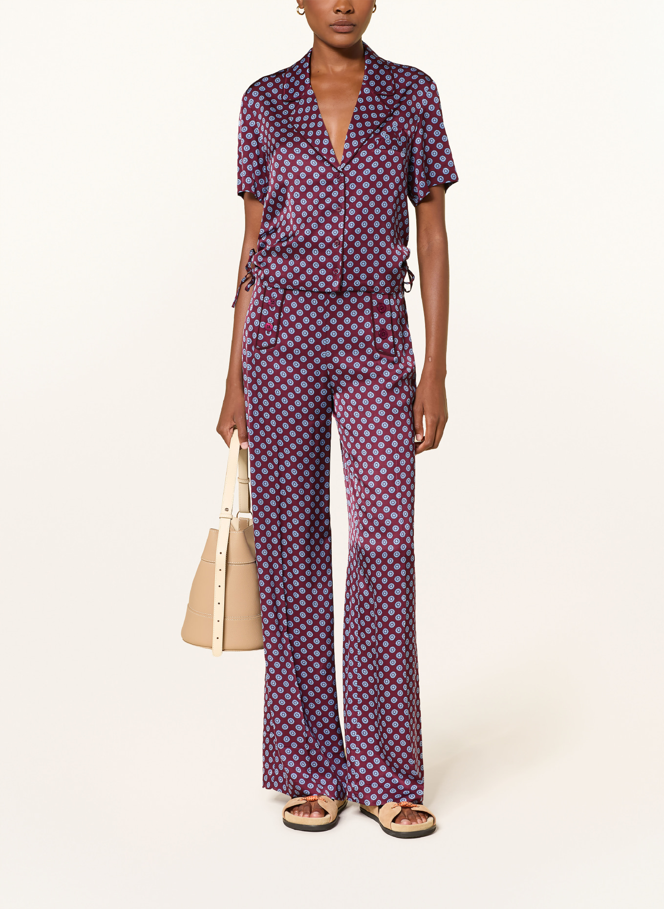 CLAUDIE PIERLOT Marlenehose: DUNKELROT / HELLBLAU / WEISS