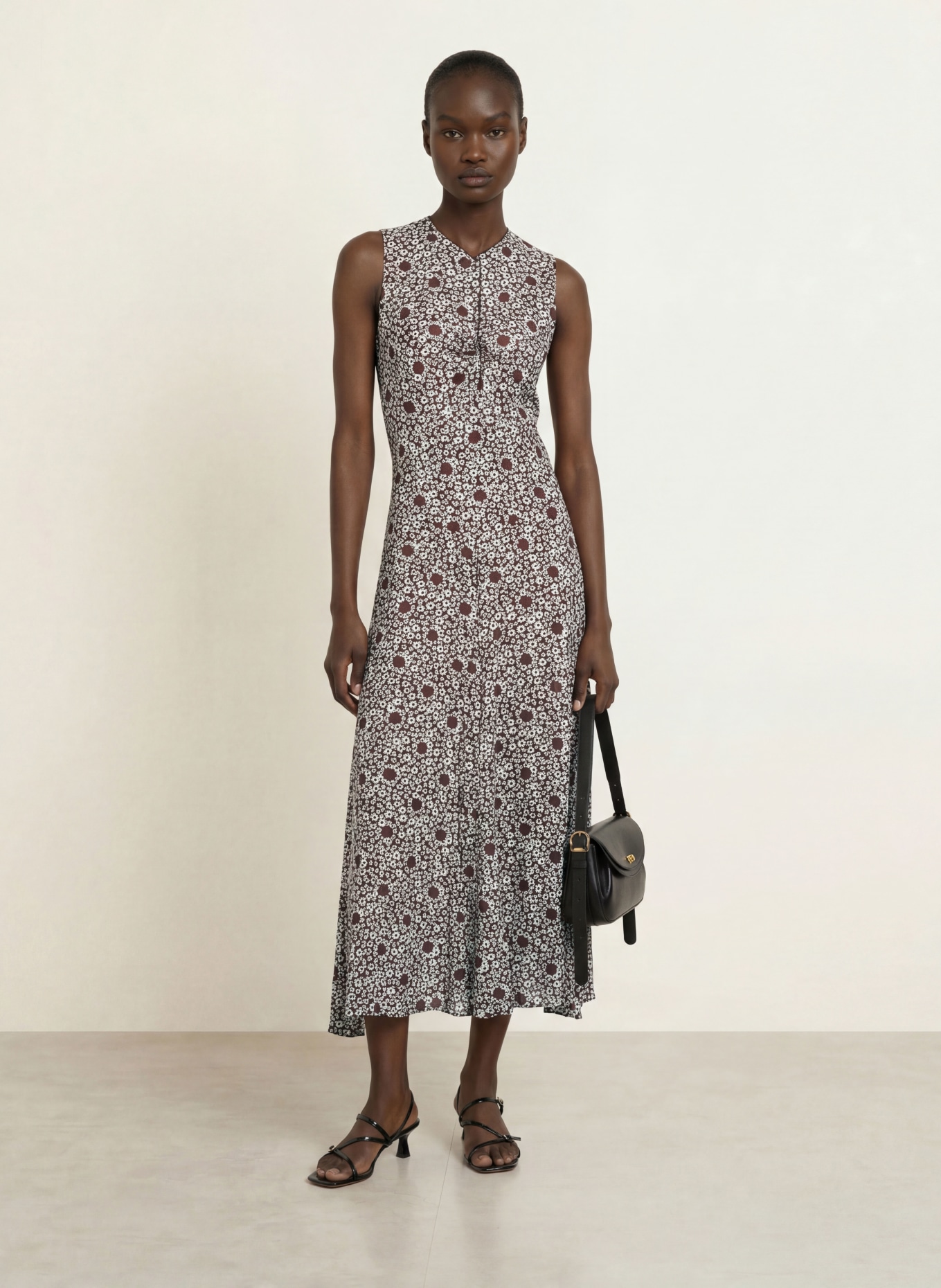 SANDRO Satinkleid: DUNKELBRAUN / CREME / SCHWARZ