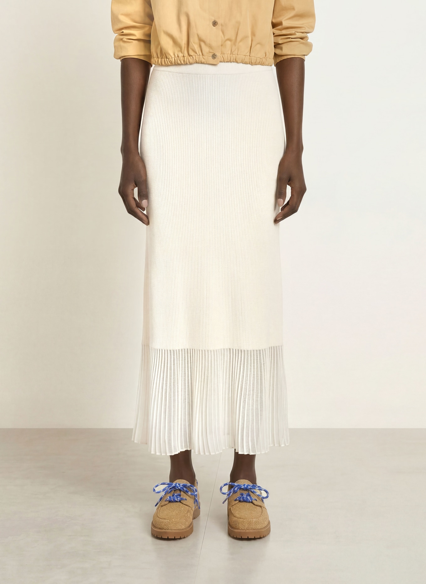 CLAUDIE PIERLOT Strickrock mit Plissees: CREME