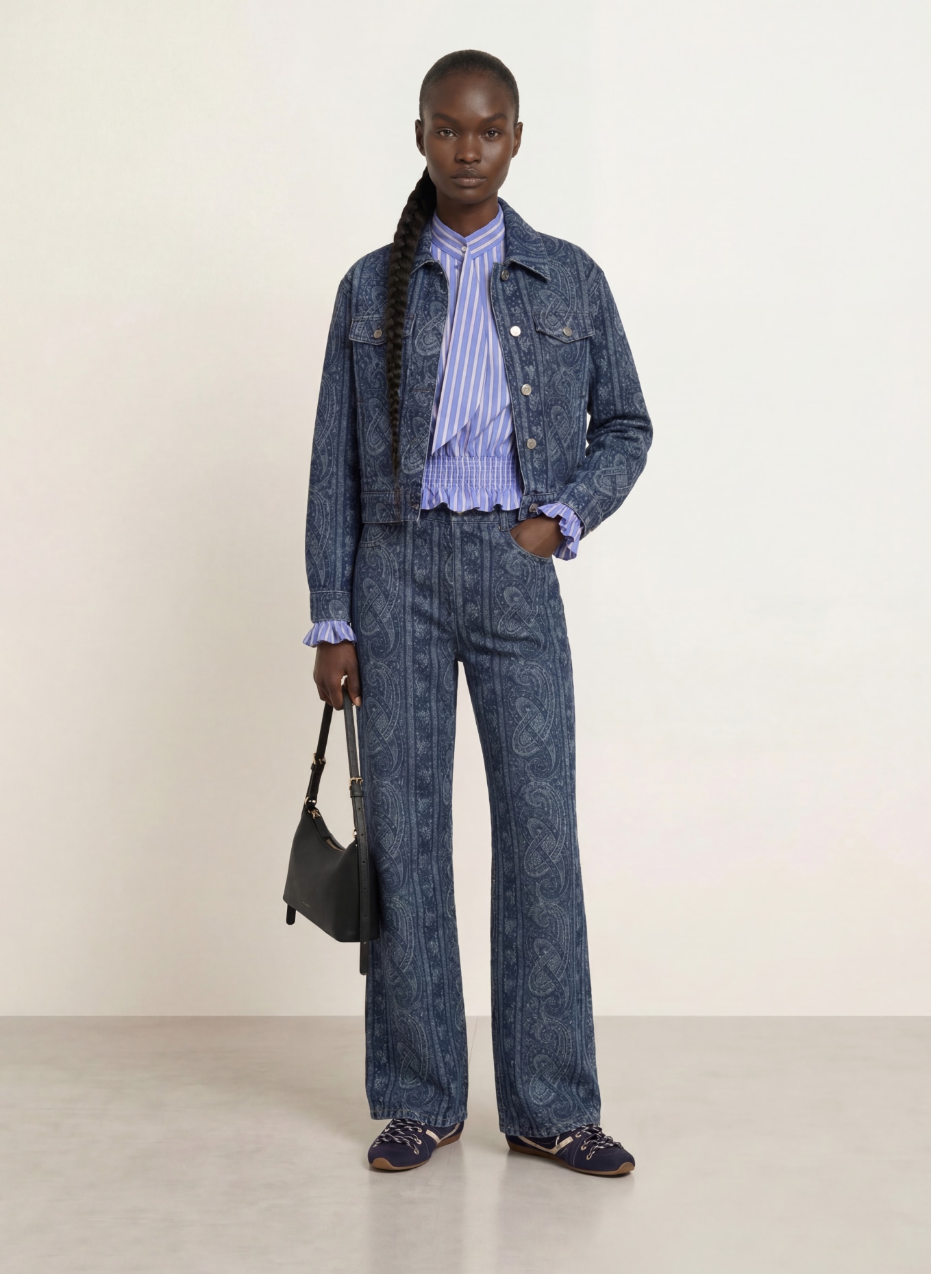 CLAUDIE PIERLOT Umhängetasche: SCHWARZ