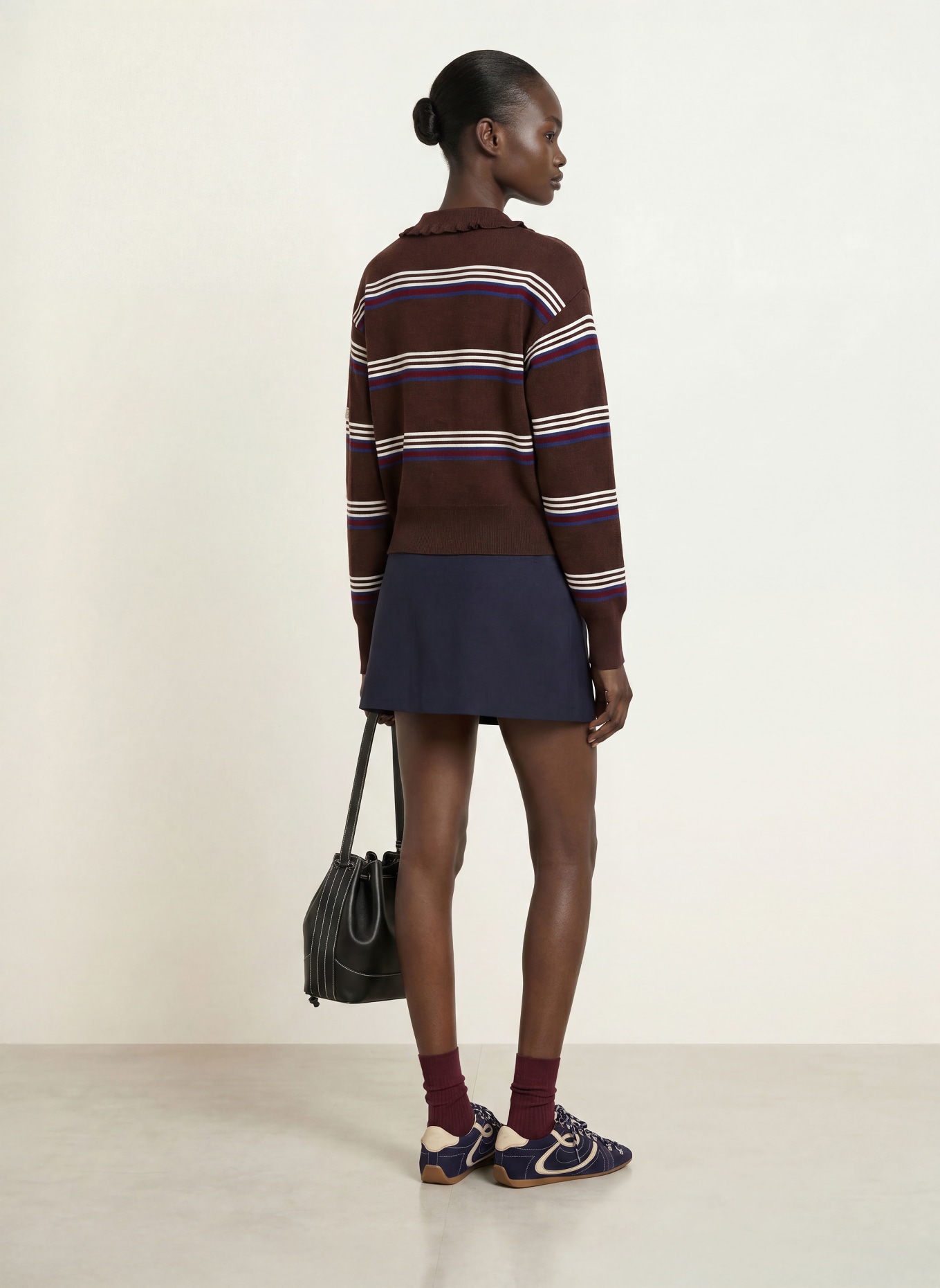 CLAUDIE PIERLOT Strickjacke: DUNKELBRAUN / DUNKELBLAU / WEISS