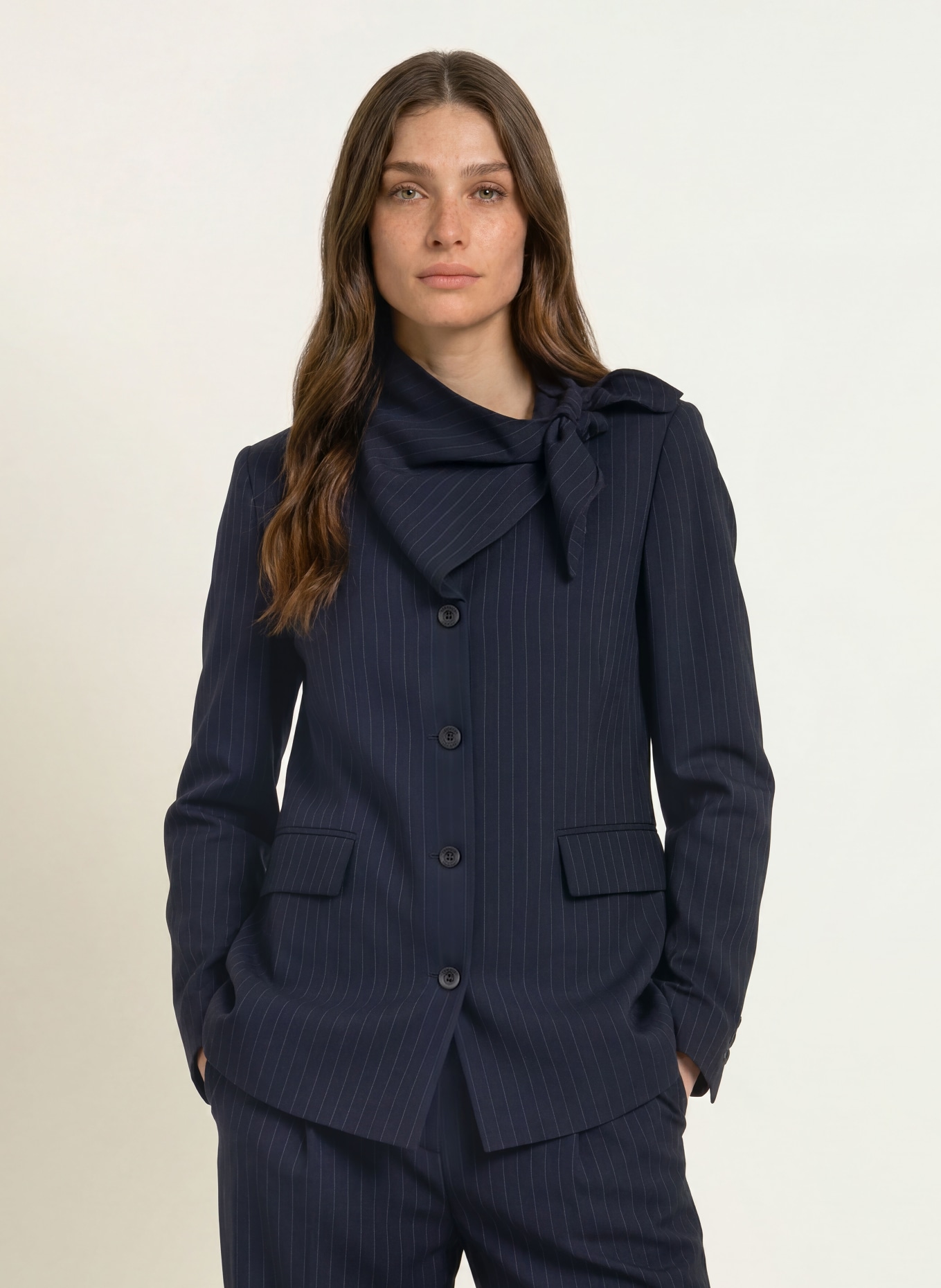 CLAUDIE PIERLOT Blazer mit Schluppe: DUNKELBLAU / HELLGRAU