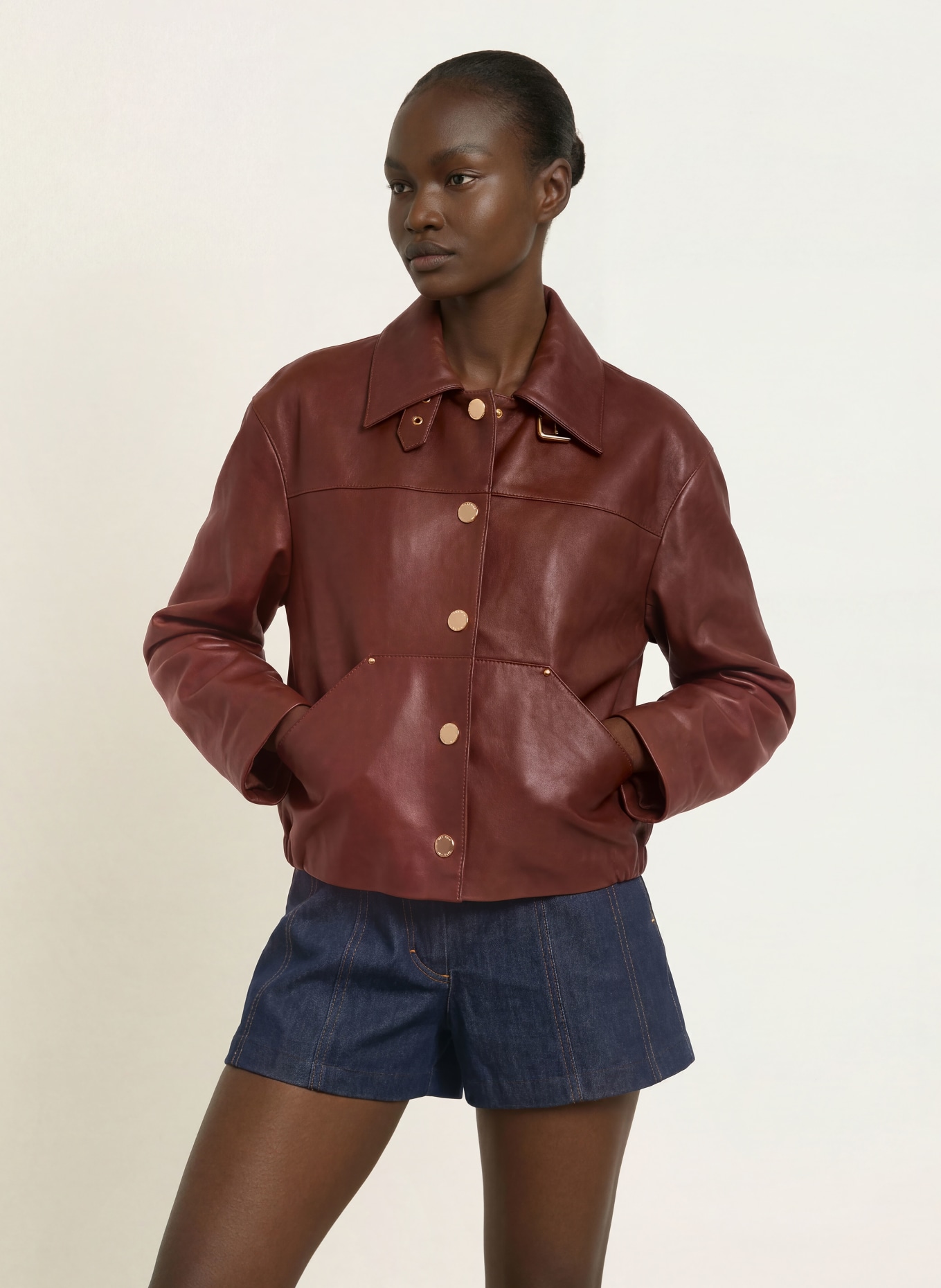 CLAUDIE PIERLOT Lederjacke: DUNKELBRAUN