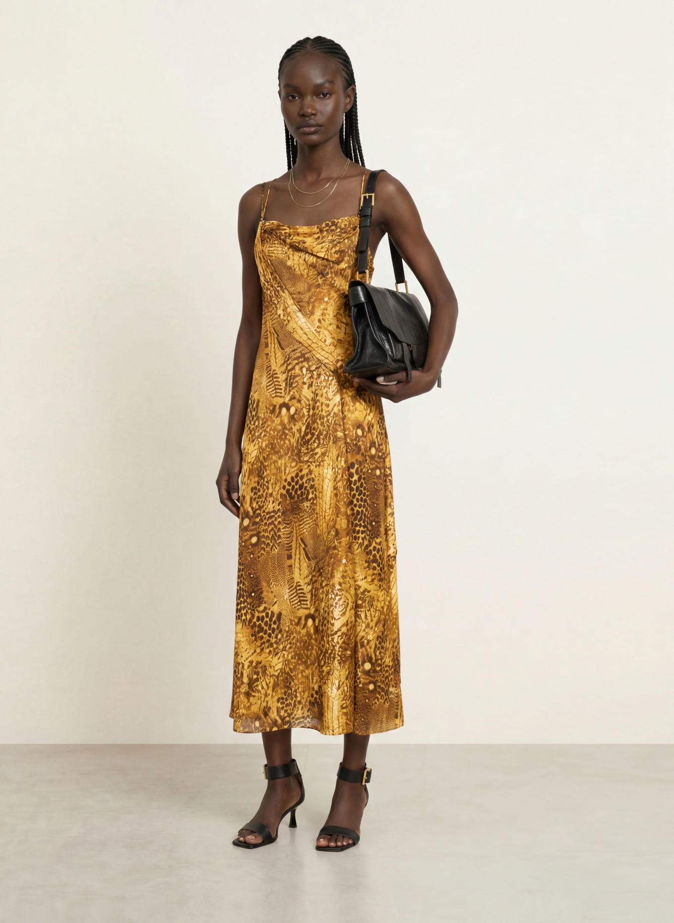 ALLSAINTS Robe CLAIRE en satin et soie: OR / COGNAC / MARRON FONCÉ