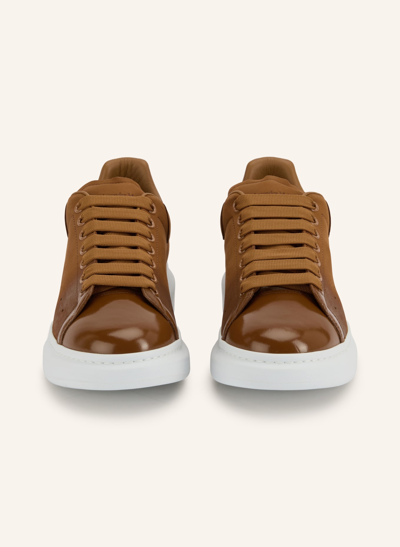 McQUEEN Sneakersy: HNĚDÁ