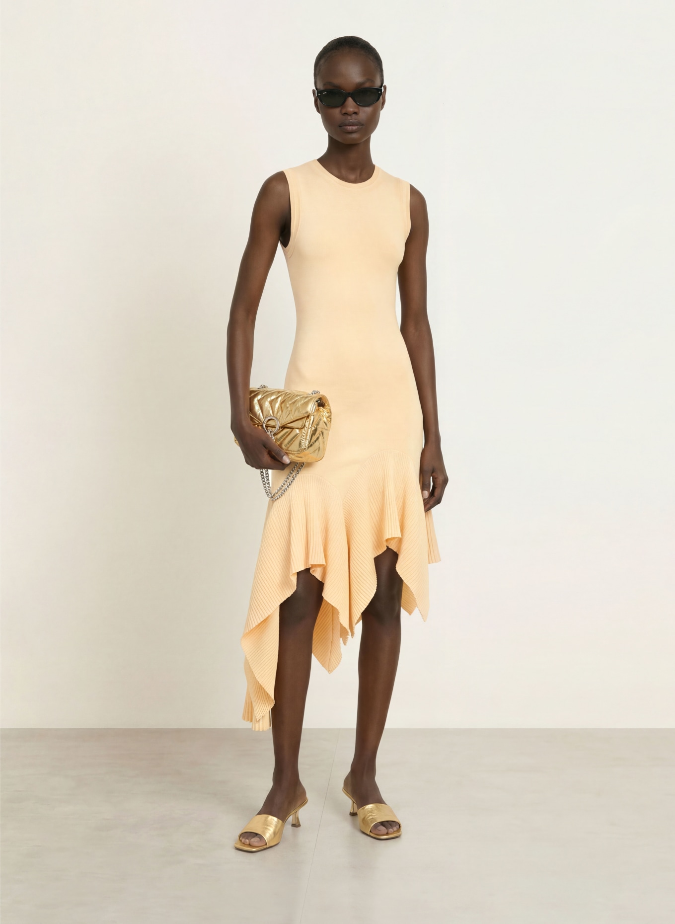 SANDRO Strickkleid mit Volants: HELLGELB