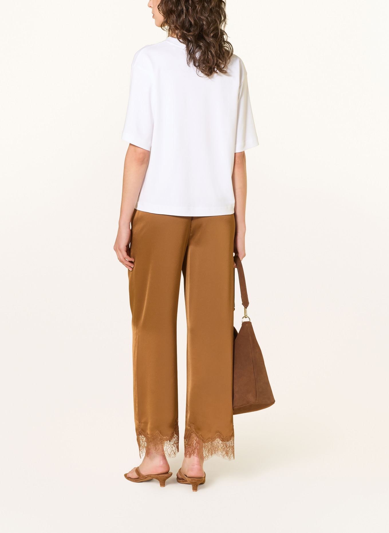 Rich & Royal Pantalon en satin avec dentelle: MARRON