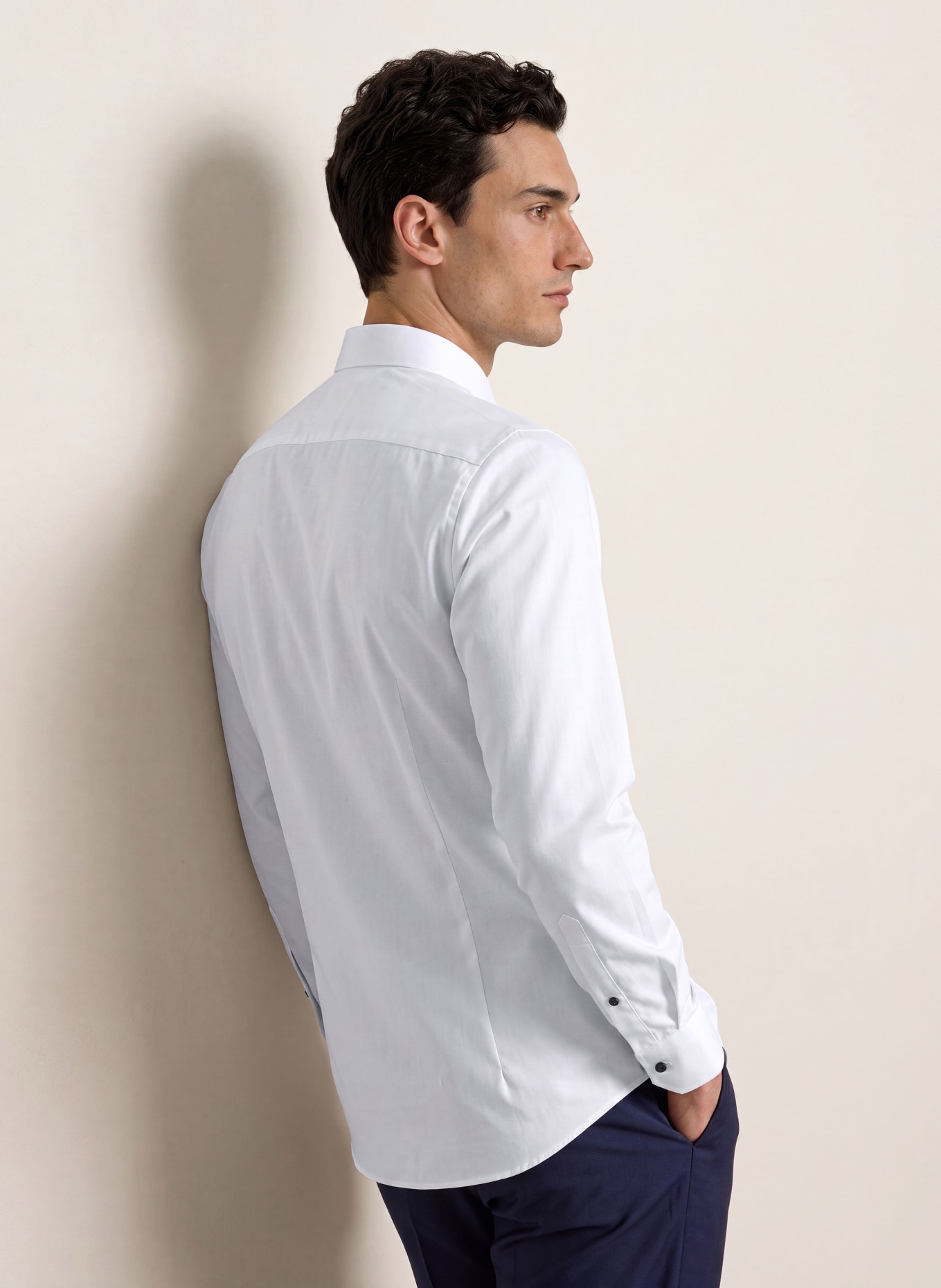 OLYMP Hemd LUXOR super slim: WEISS / DUNKELBLAU