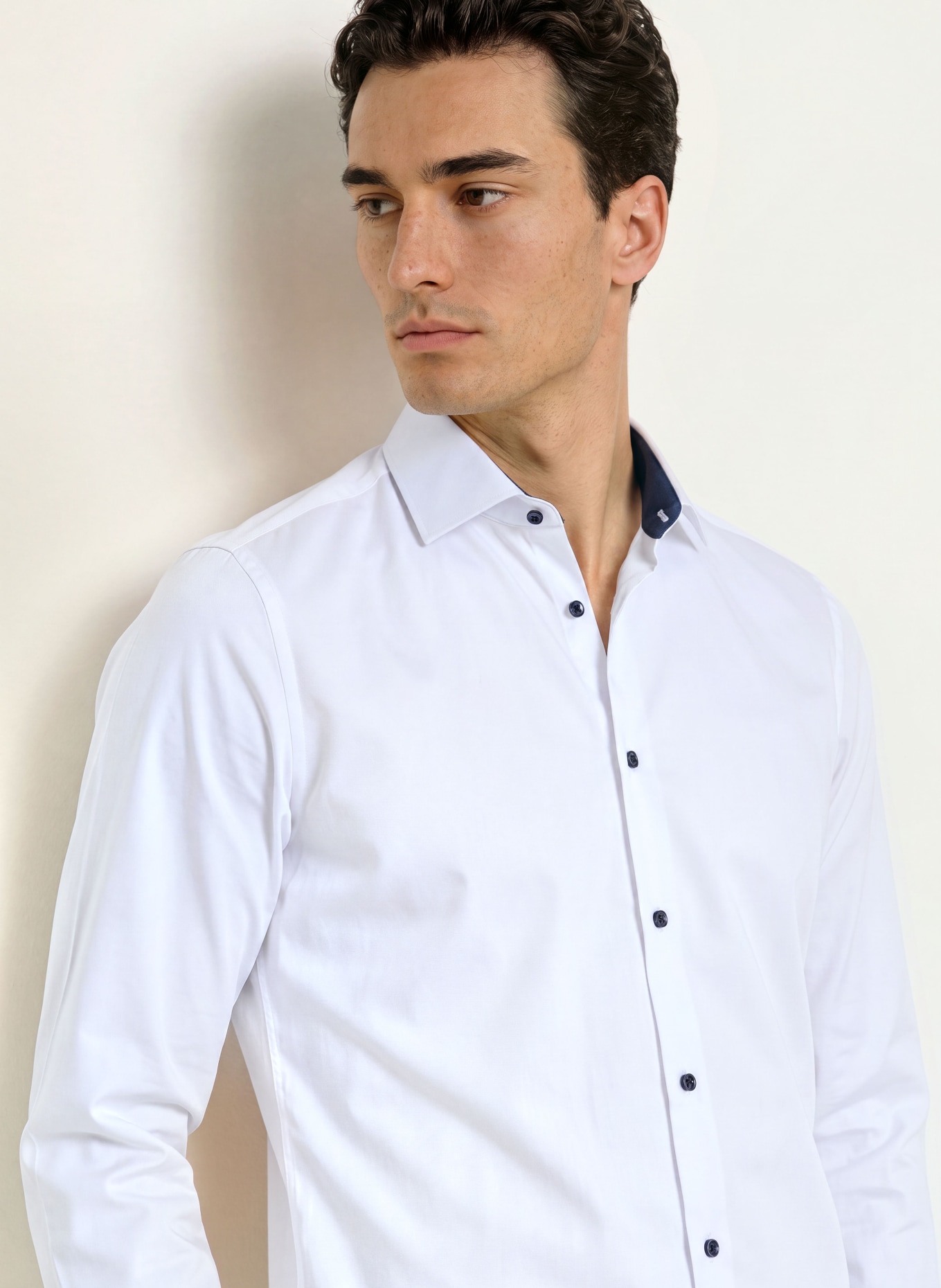 OLYMP Hemd LUXOR super slim: WEISS / DUNKELBLAU