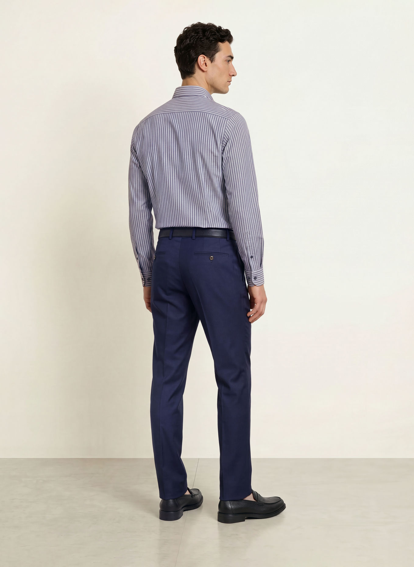 OLYMP Chemise Level Five coupe ajustée: BLEU FONCÉ / BLANC