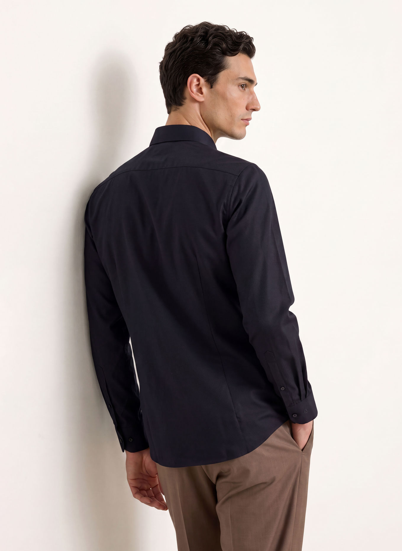 OLYMP Chemise Level Five body ajusté: BLEU FONCÉ