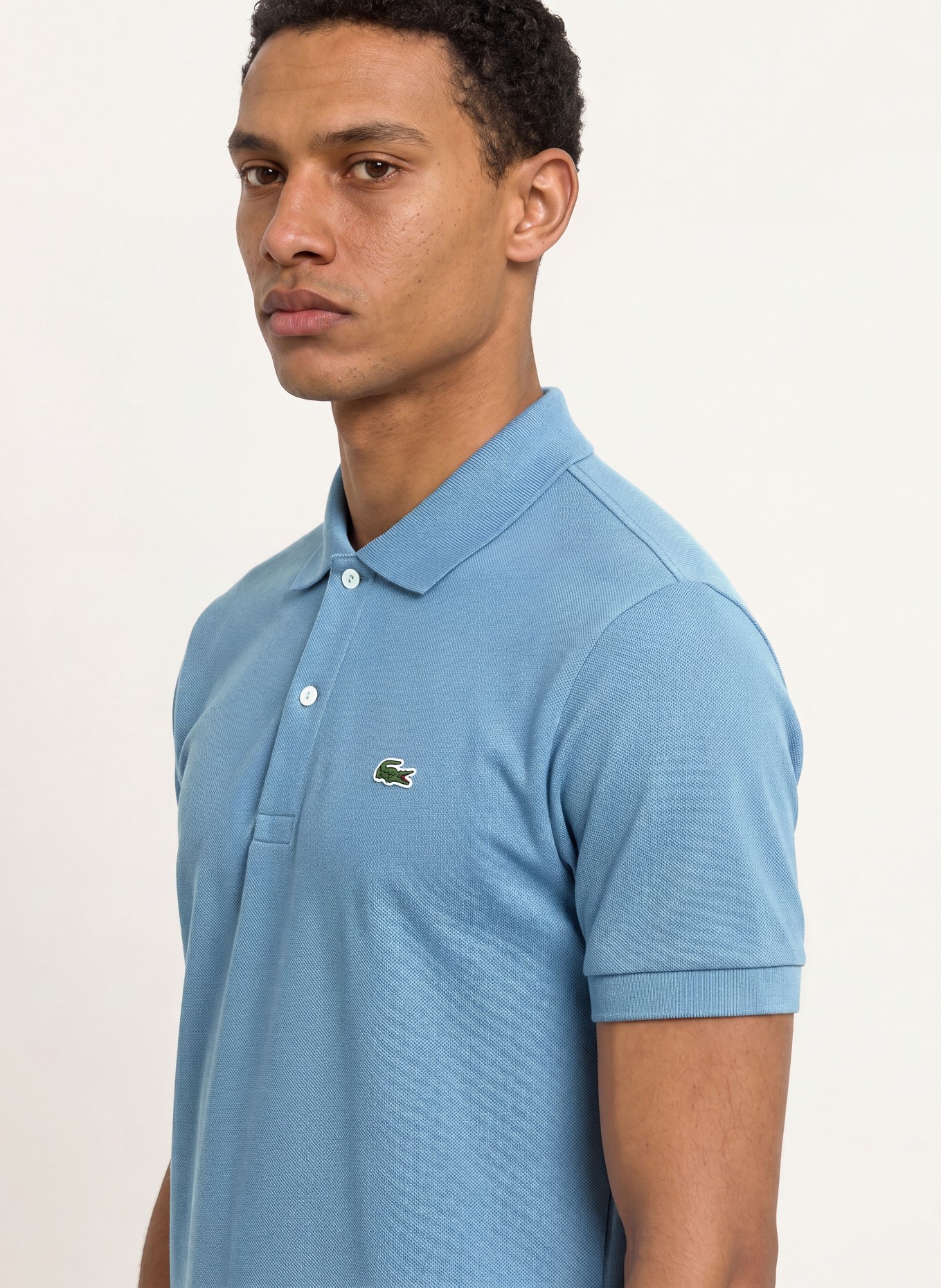 LACOSTE Pikétröja Classic Fit: LJUSBLÅ