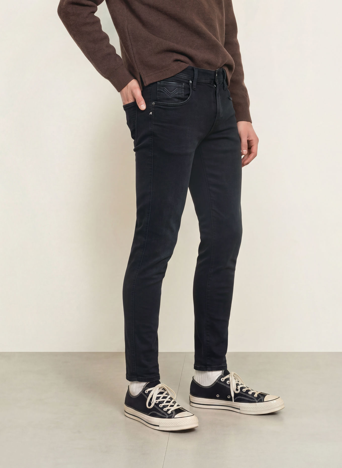 REPLAY Blugi BRONNY Extra Slim Fit: 098 BLACK