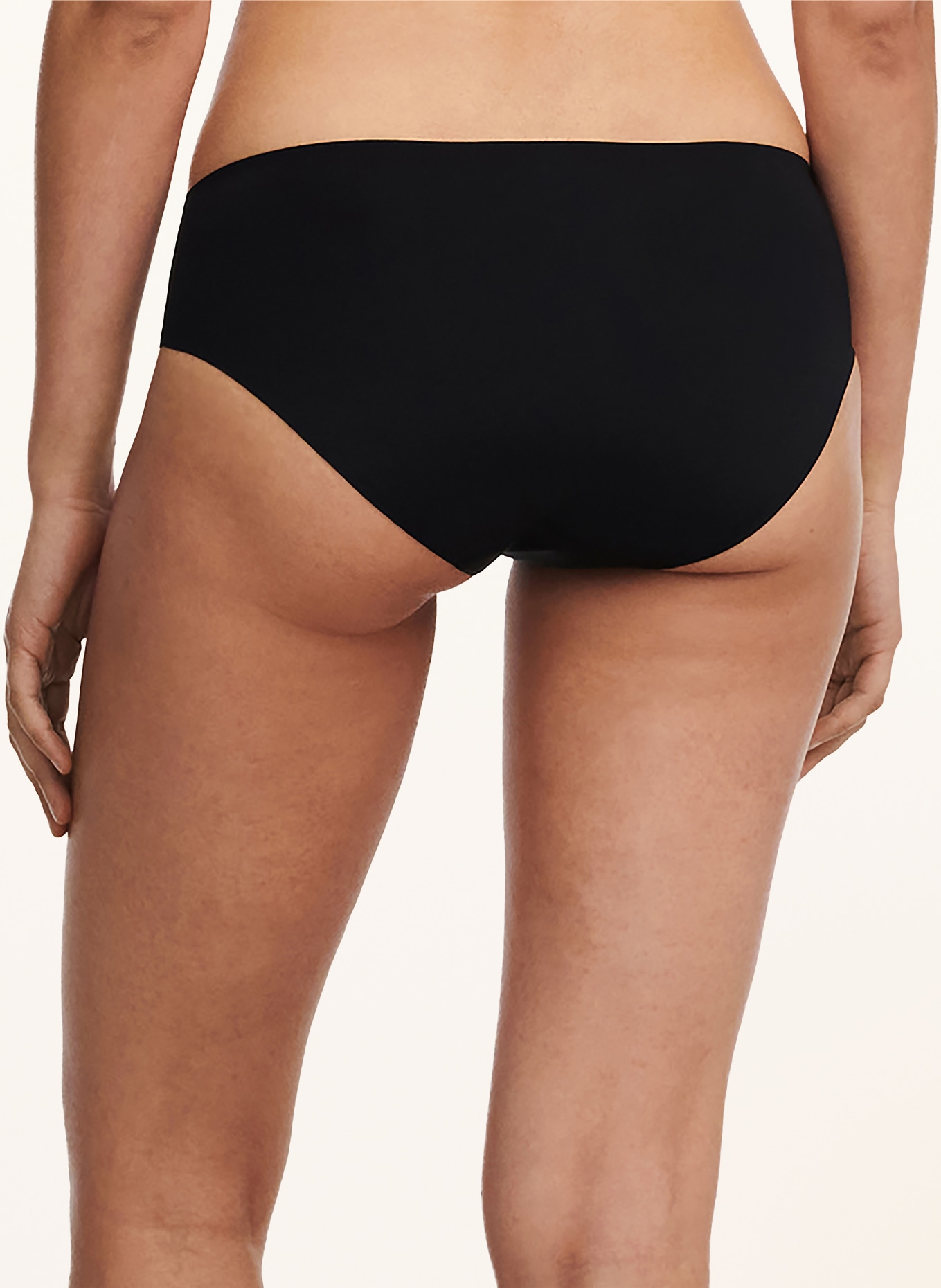 CHANTELLE Panty ESSENTIALL: BLACK