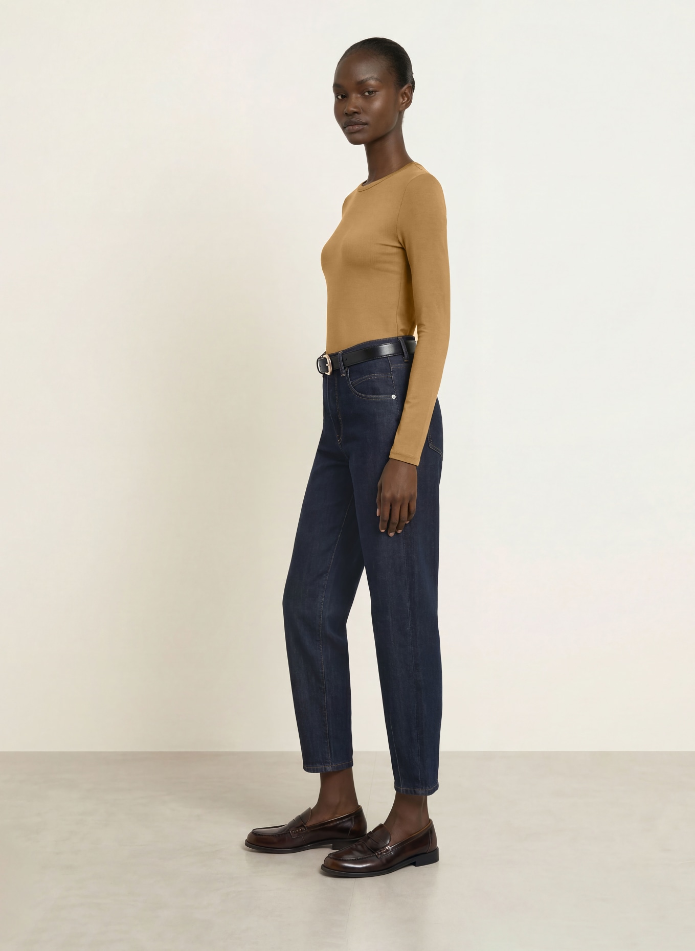 MAJESTIC FILATURES Longsleeve: CAMEL