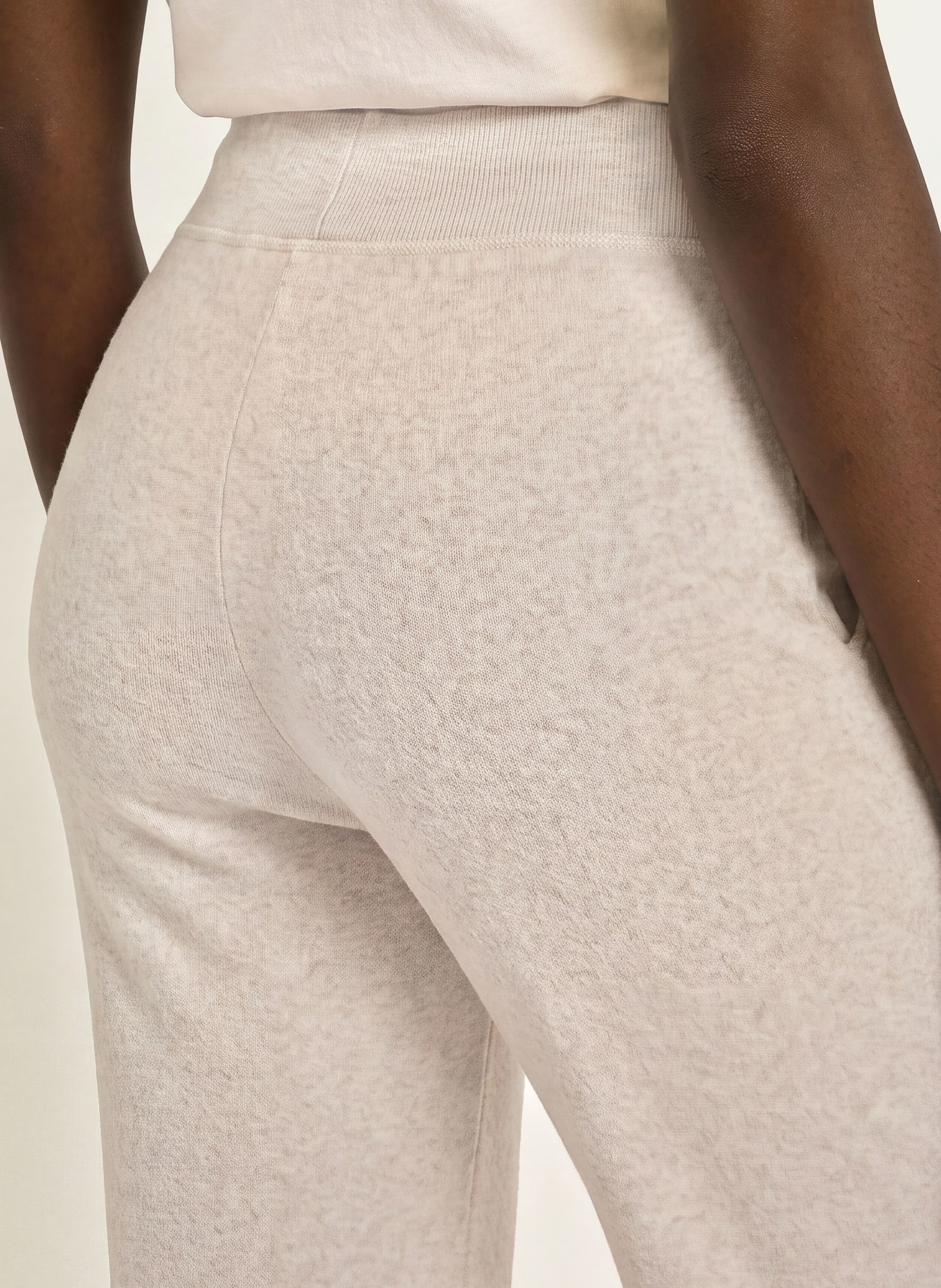 Juvia Nickihose: CREME