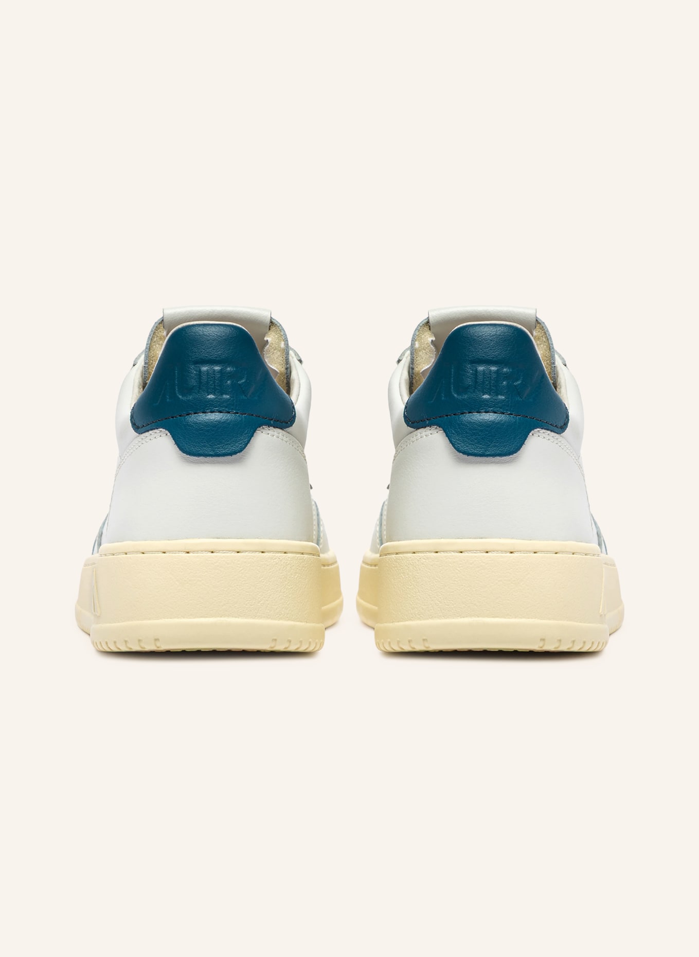 AUTRY Sneaker MEDALIST LOW LL: WEISS / BLAU