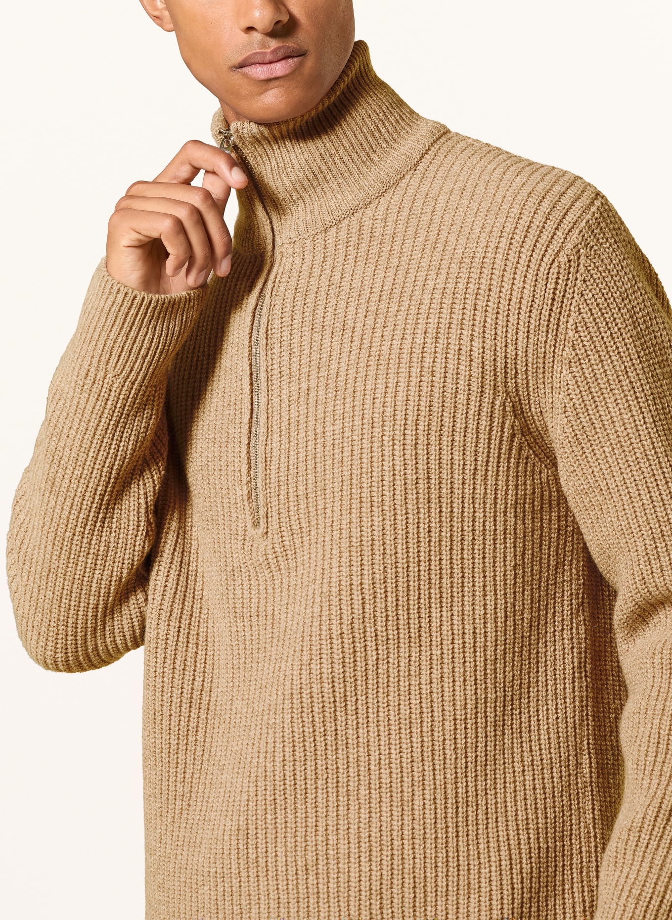 CLOSED Half-zip sweater: CAMEL