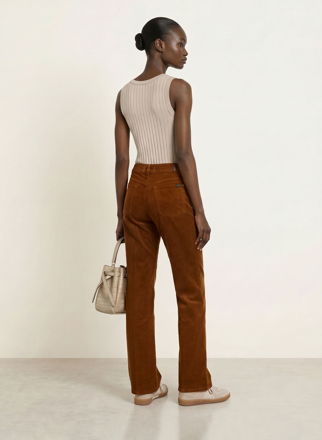 lilienfels Top: HELLBRAUN